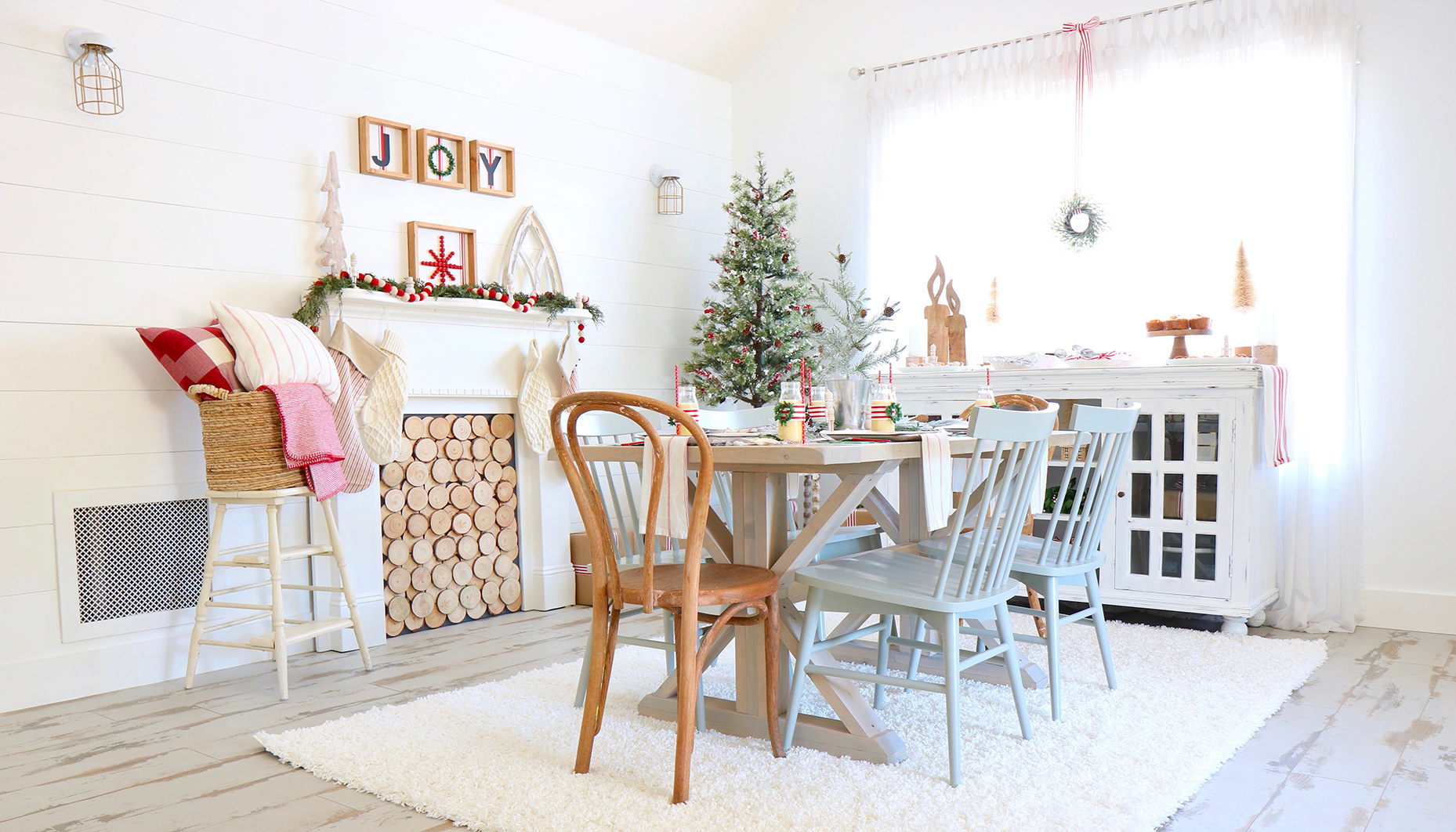 cozy farmhouse christmas brunch