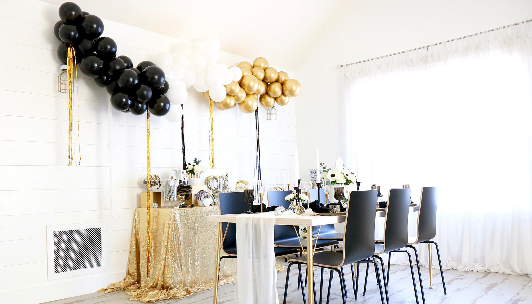 Chic-Black-White-and-Gold-New-Years-Eve-Wedding