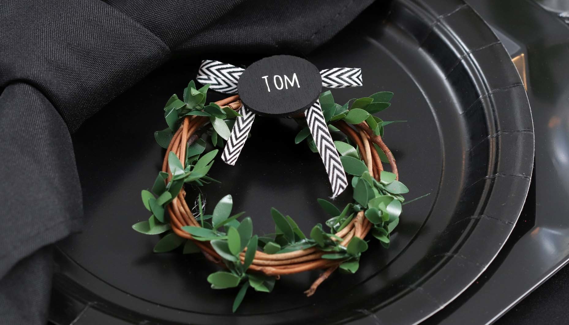 Black&Green-Wedding-Content-12