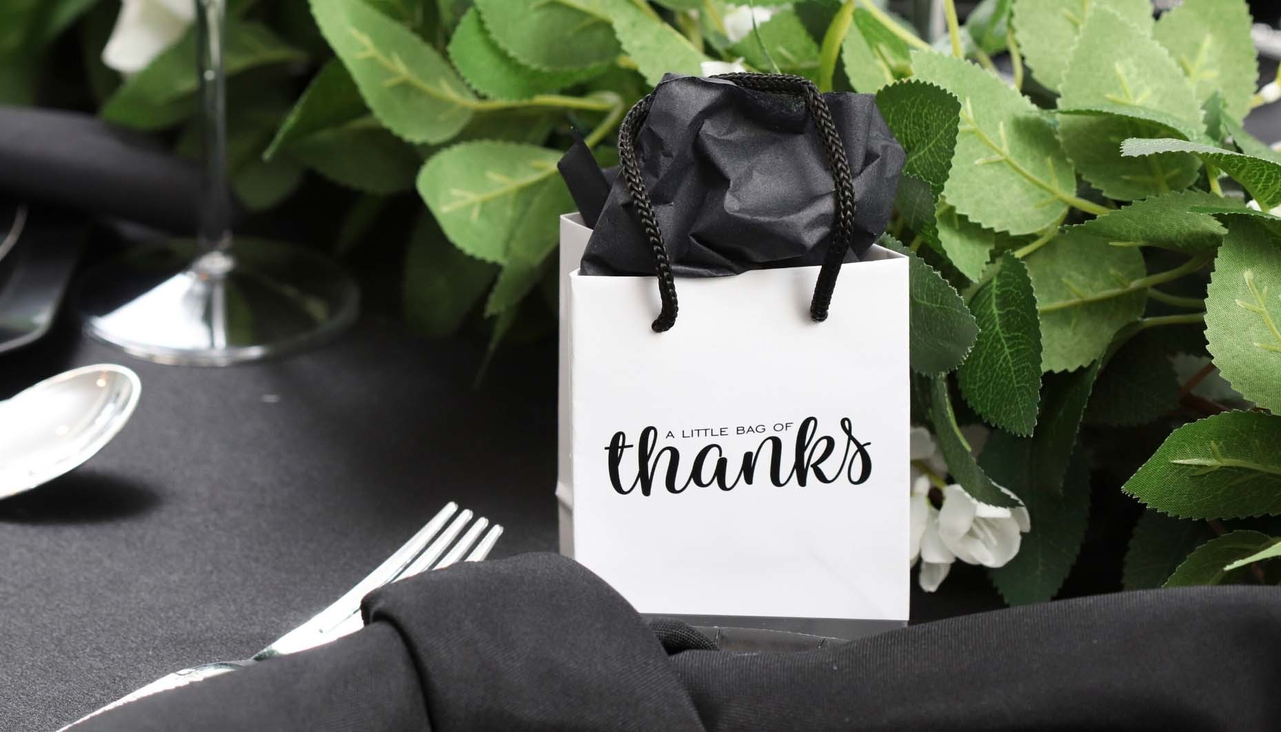 Black&Green-Wedding-Content-11