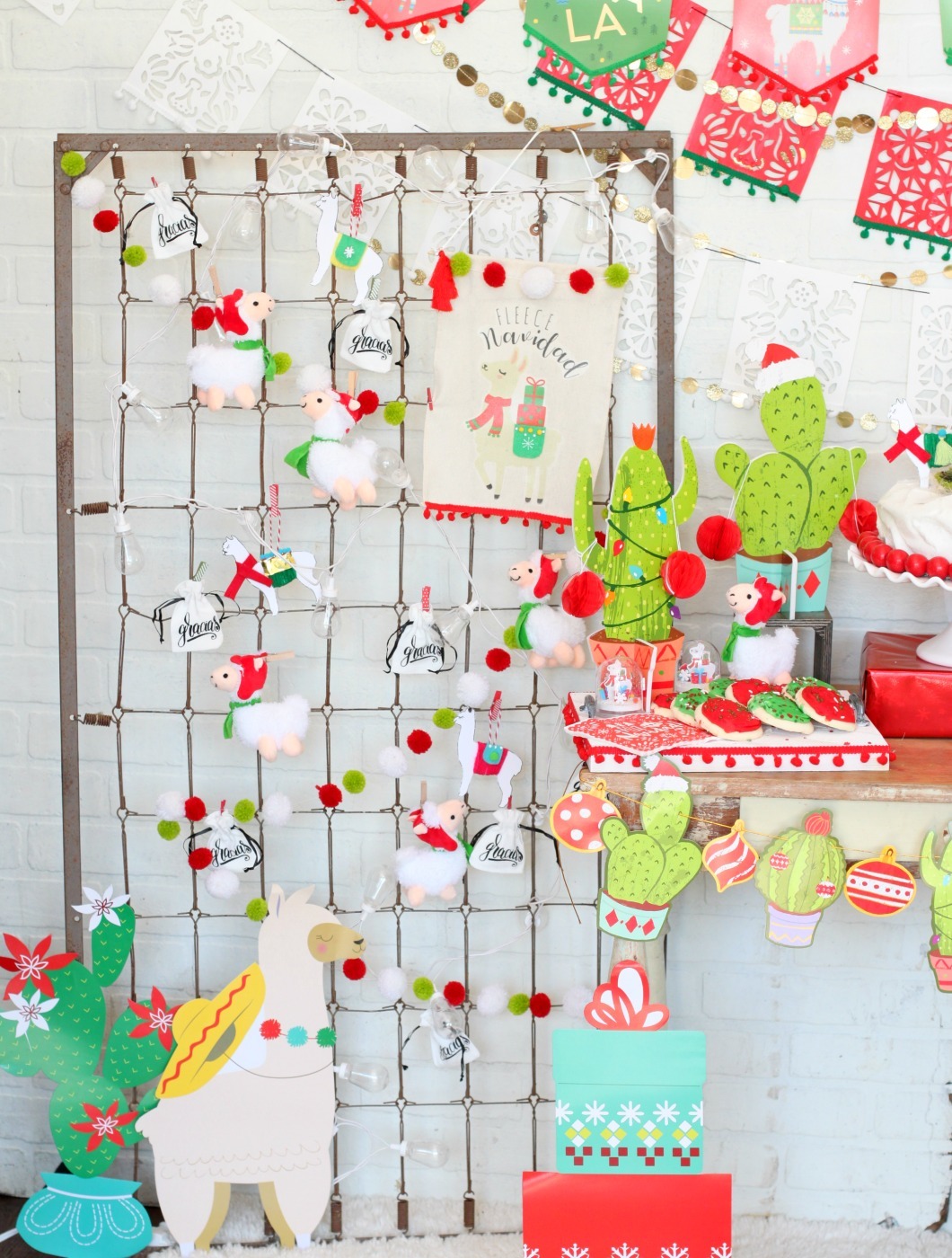 Fleece Navidad Adopt a Llama Station