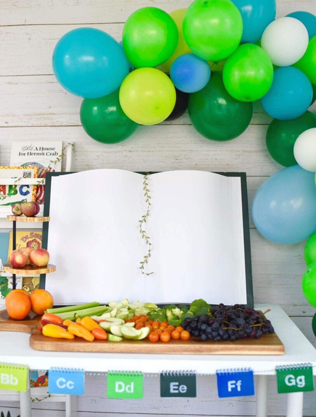 book-themed-baby-shower