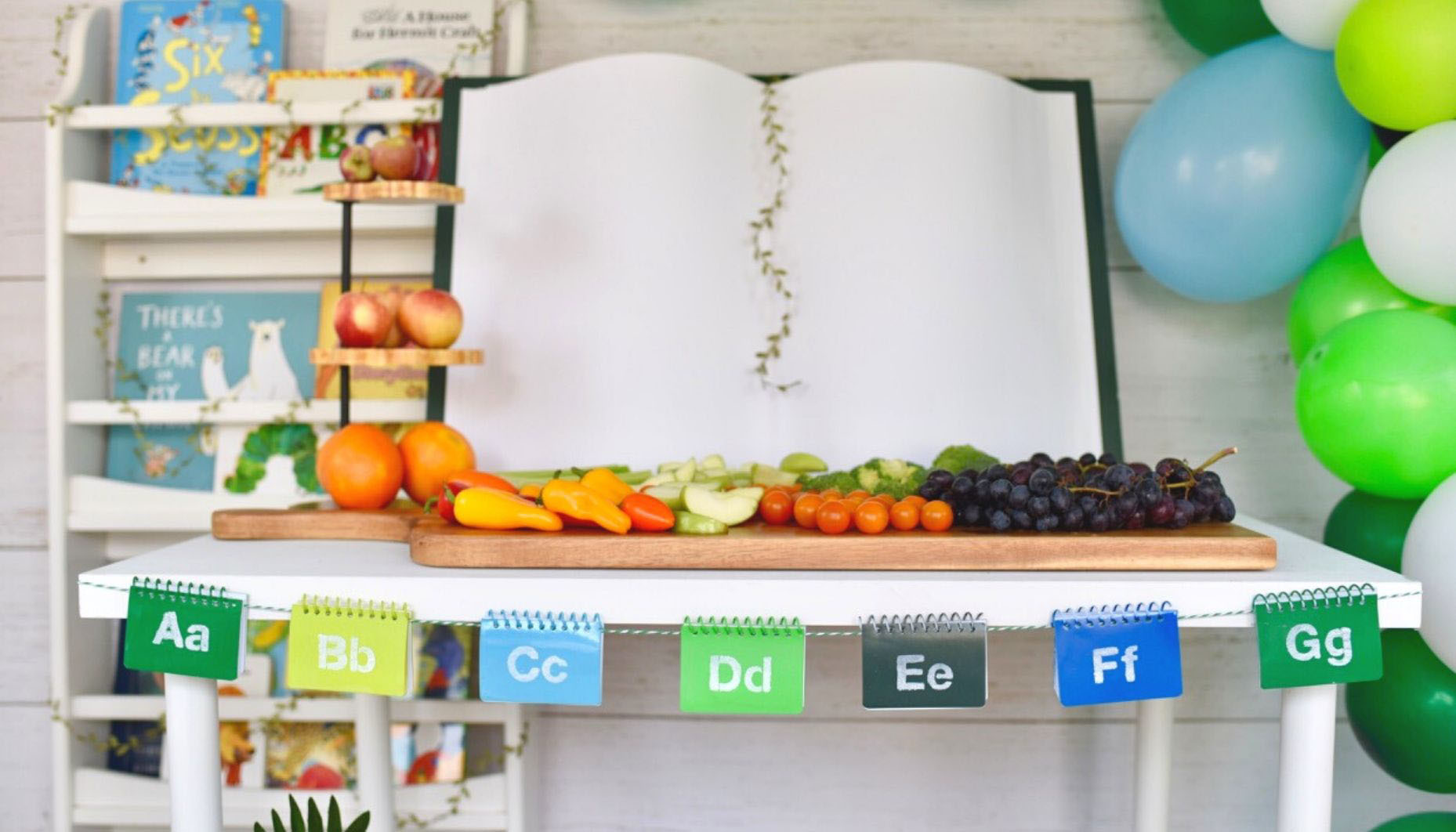 book-themed-baby-shower