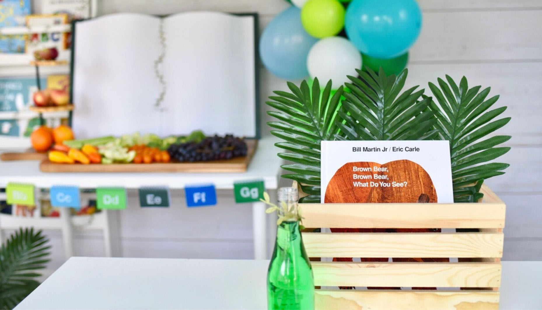 book-themed-baby-shower