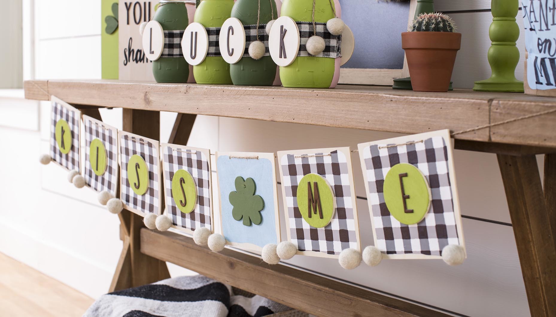 easy-st-patricks-day-decoration-ideas-1