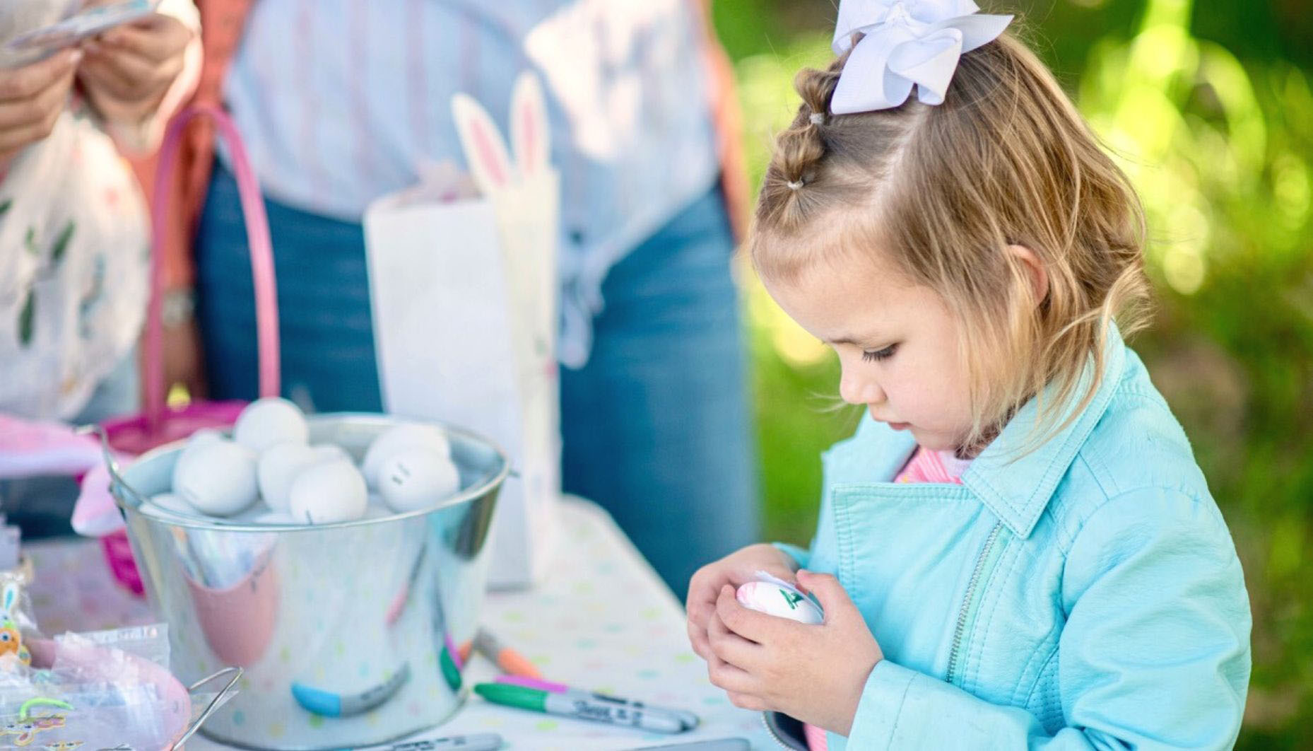 throw-a-large-scale-easter-egg-hunt