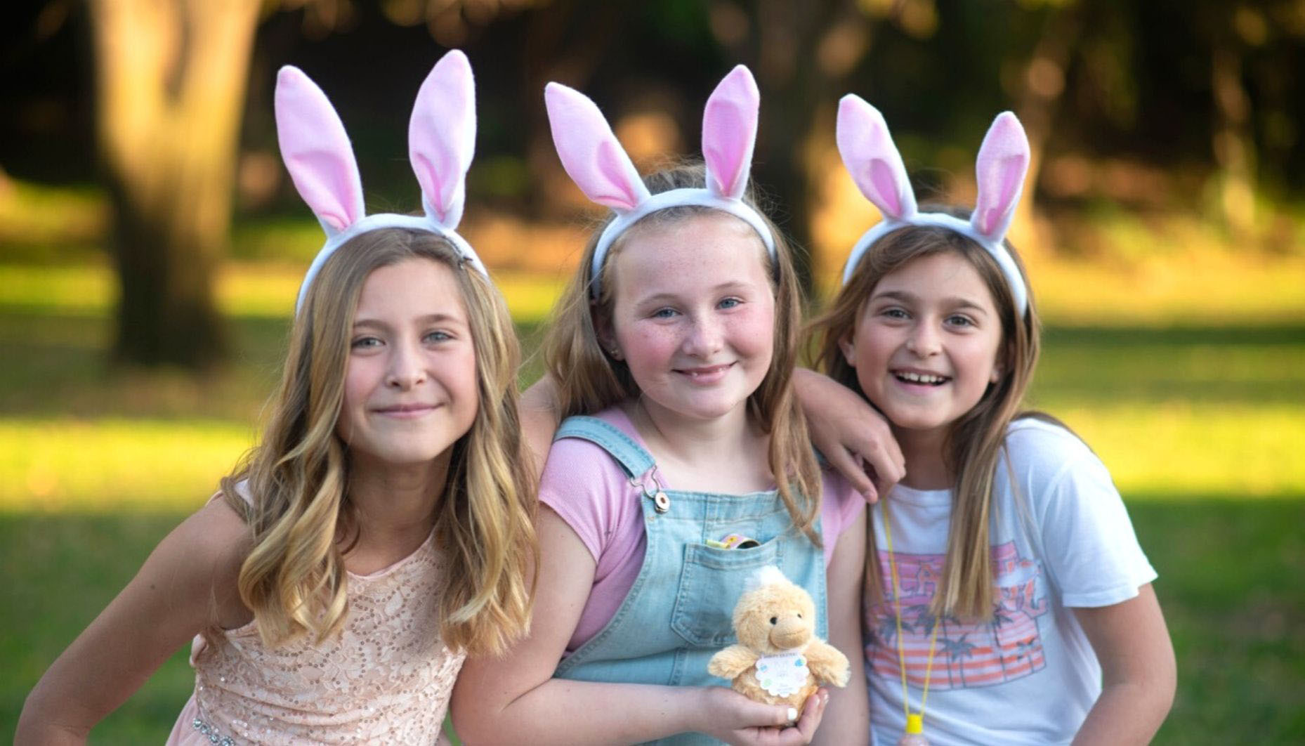 throw-a-large-scale-easter-egg-hunt