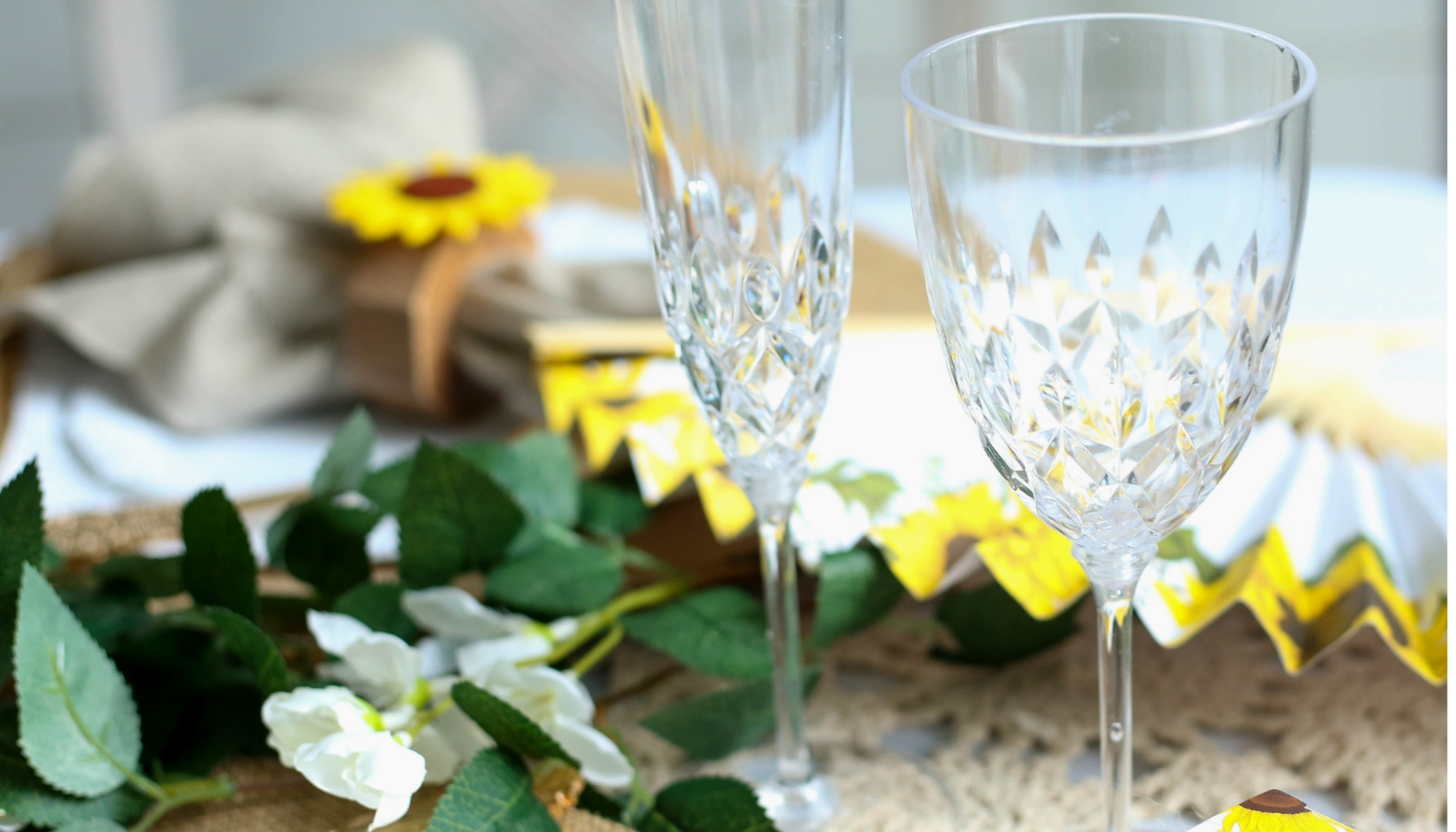 Crystal patterned wine and champagne glasses look expensive but are disposable