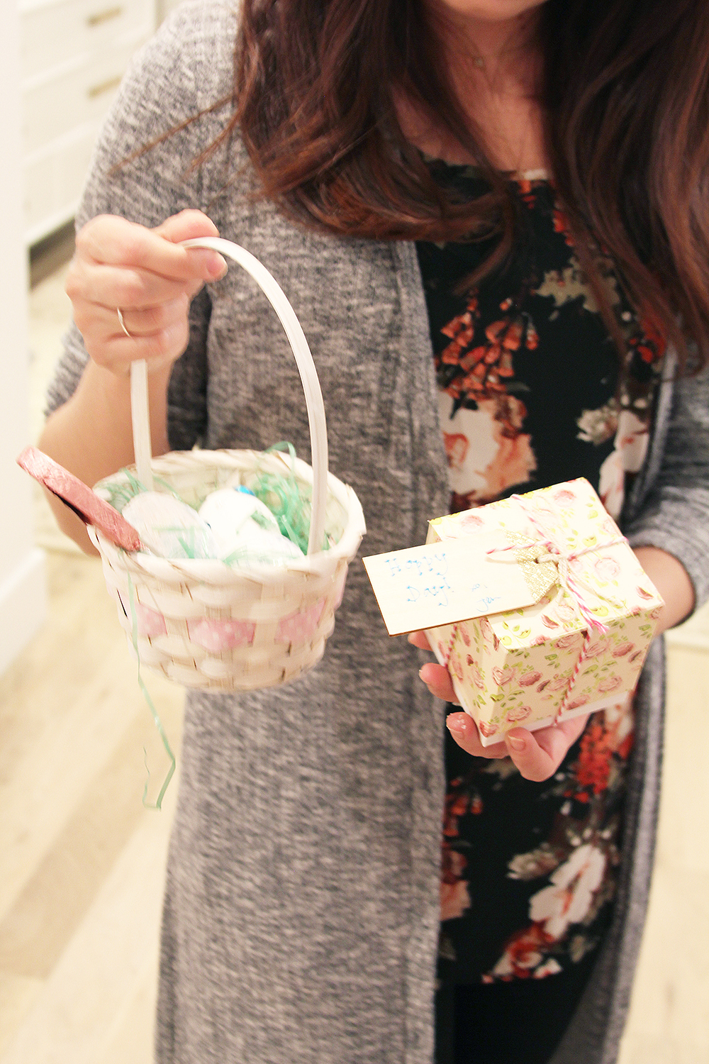 guest with favors