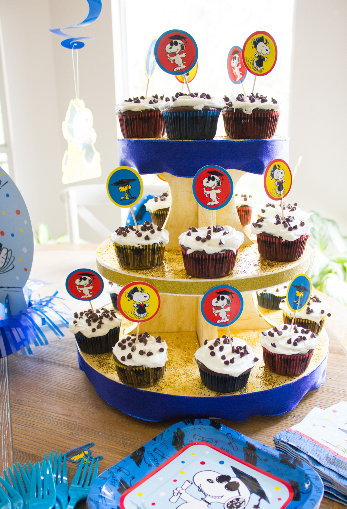 DIY cupcake tower