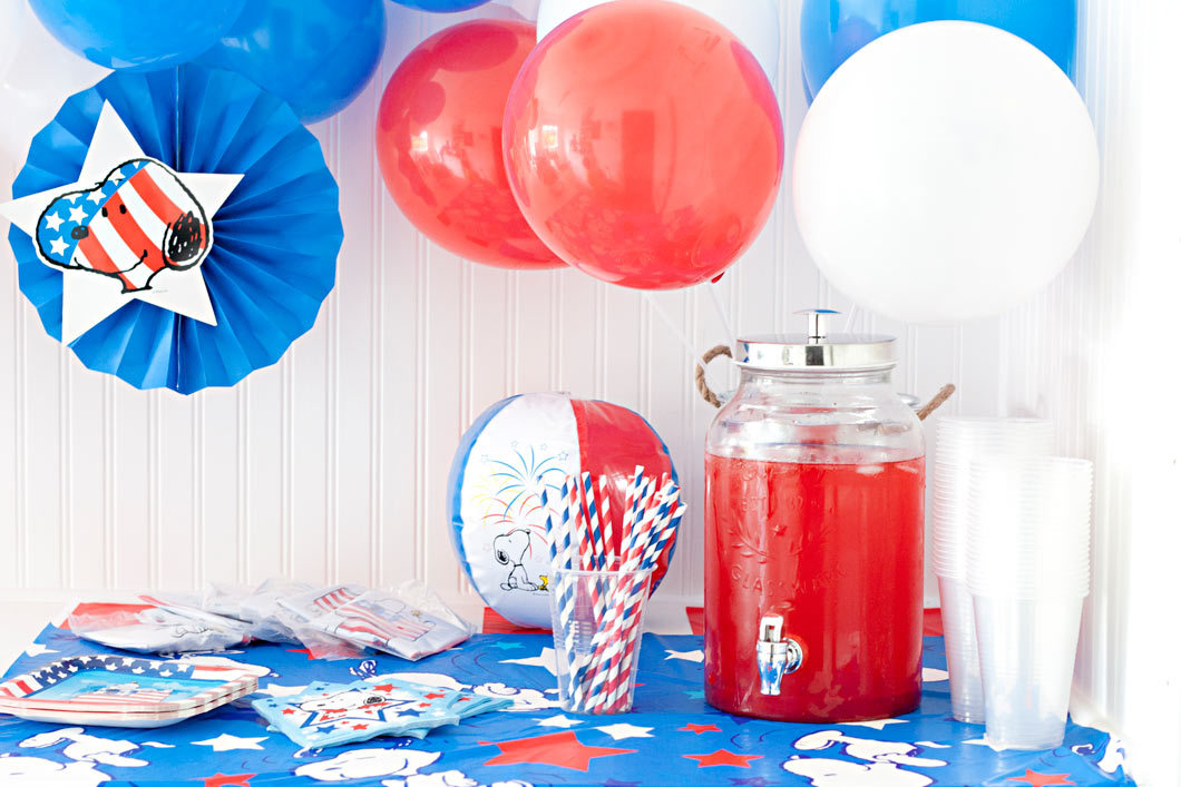 Peanuts Patriotic Party