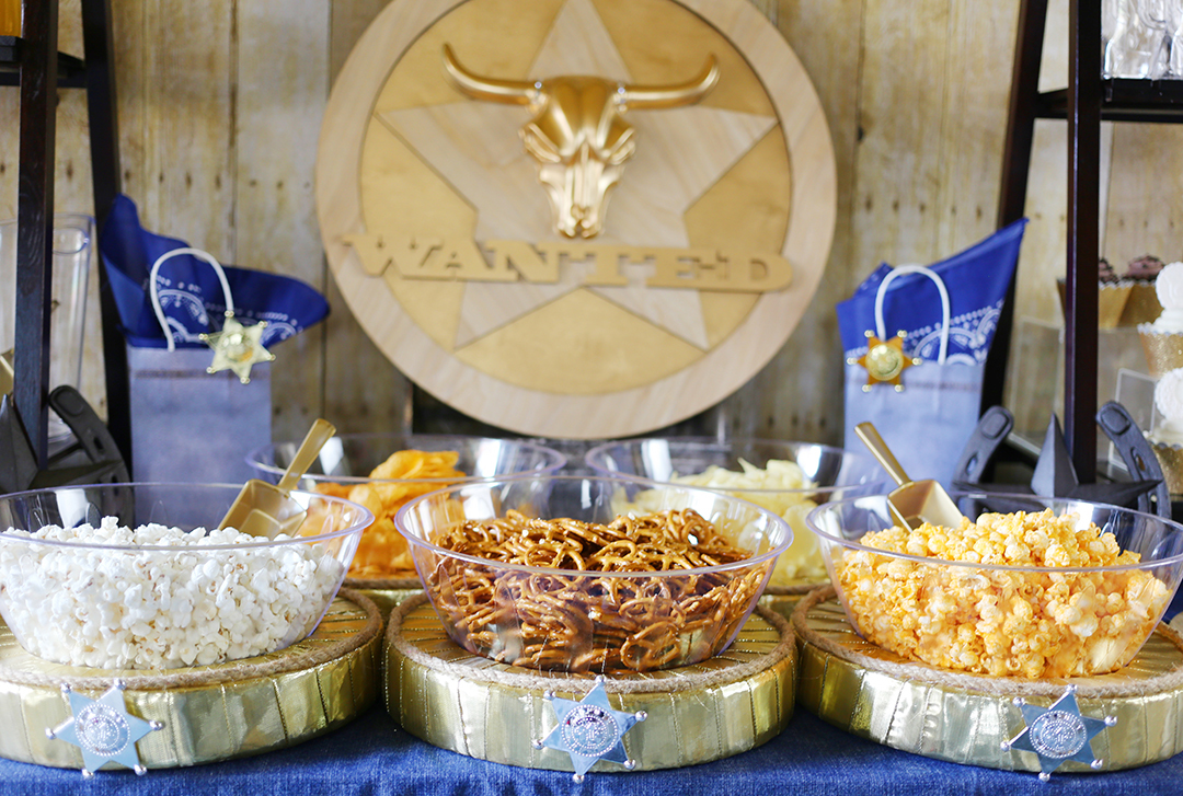 DIY Roundup Western Snack Tray