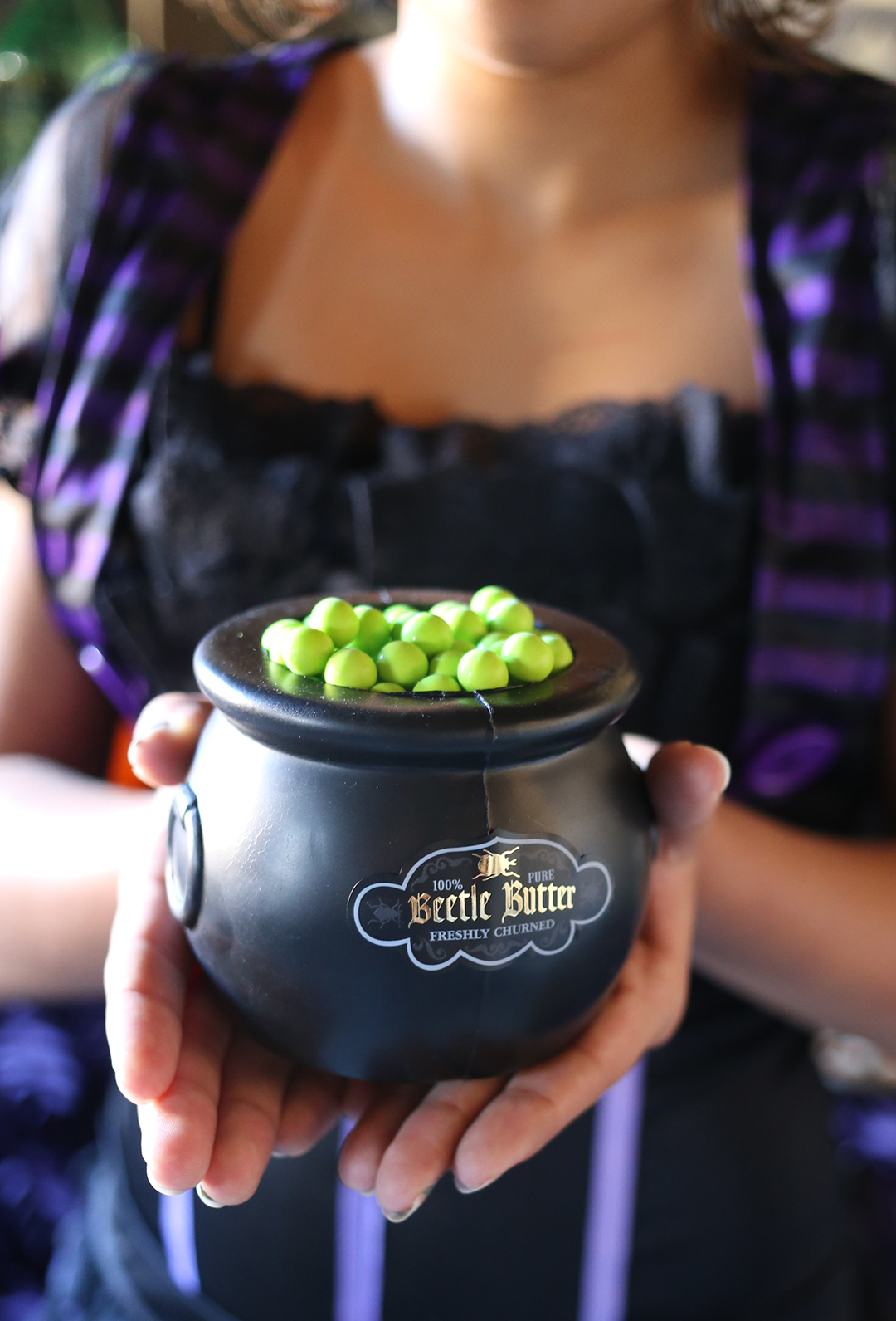 Halloween party - Witch Cauldrons filled with Candy