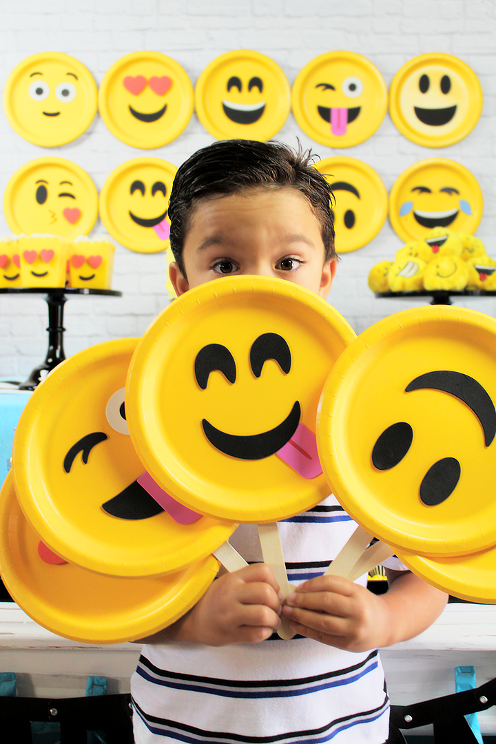 Emoji Party