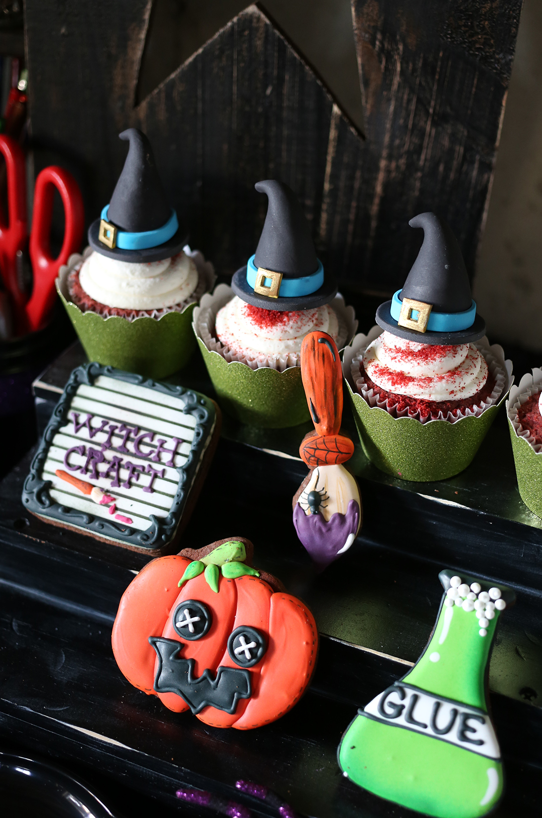 WitchCRAFT Halloween Party Desserts