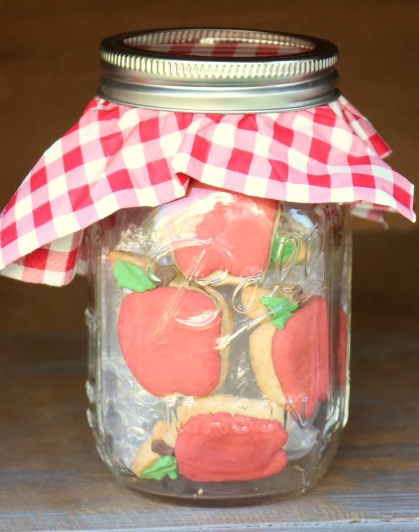 DIY Apple Cider Bar