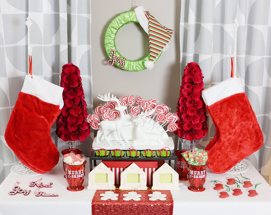 Gift Wrapping Party - Stocking Stuffer Favor Bar