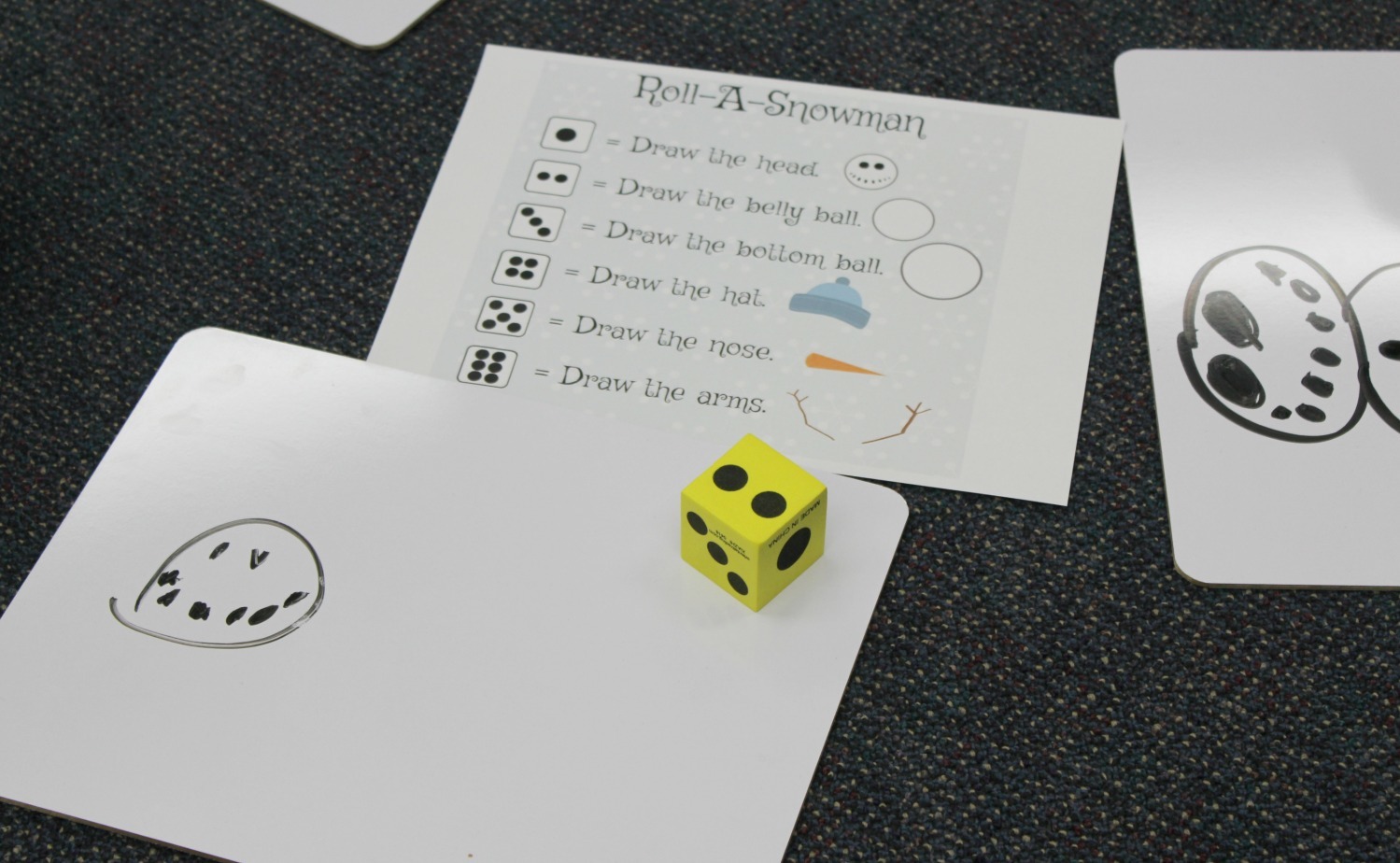 roll-a-snowman-yellow-die