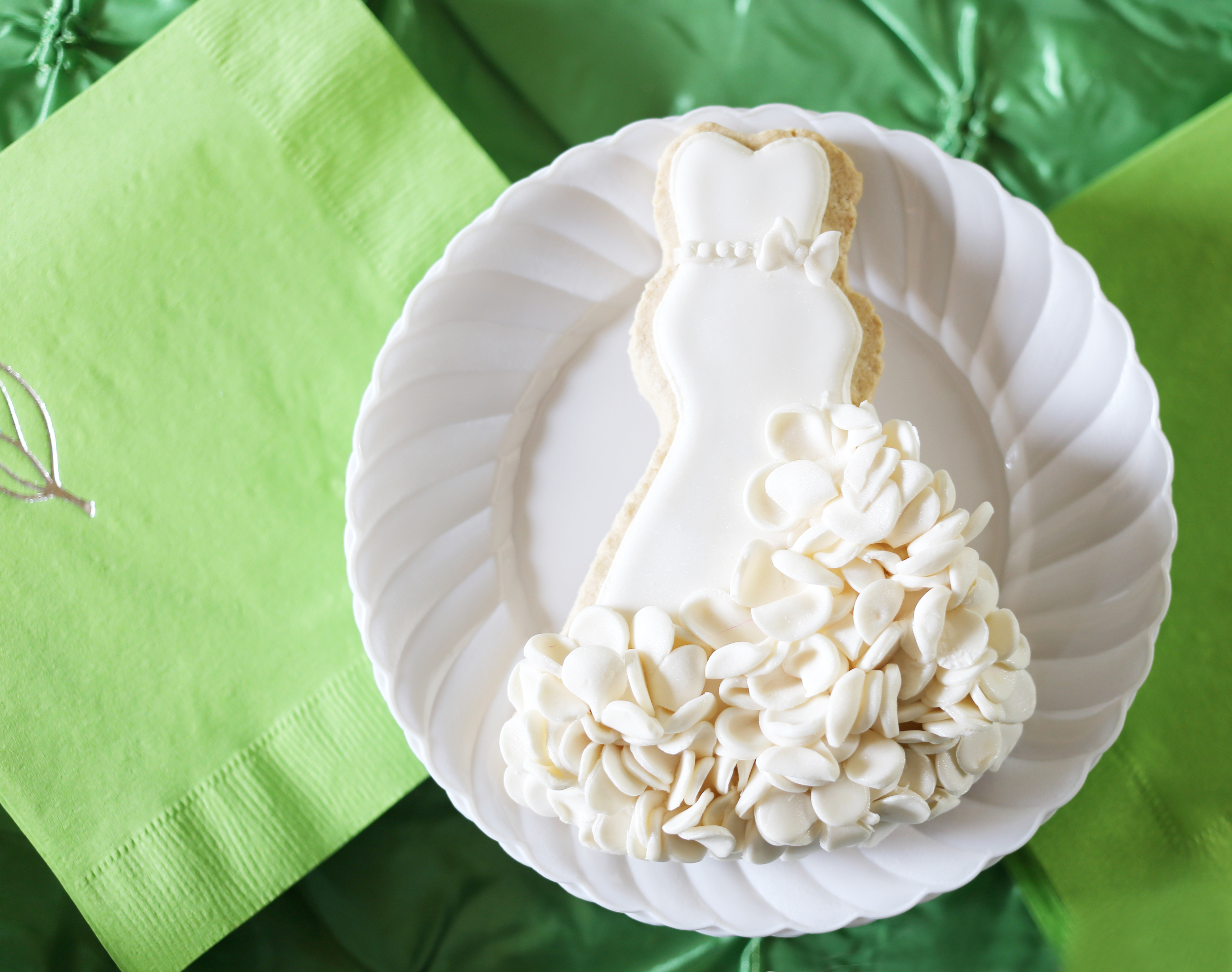 Pantone Dessert Table Wedding Dress Cookies