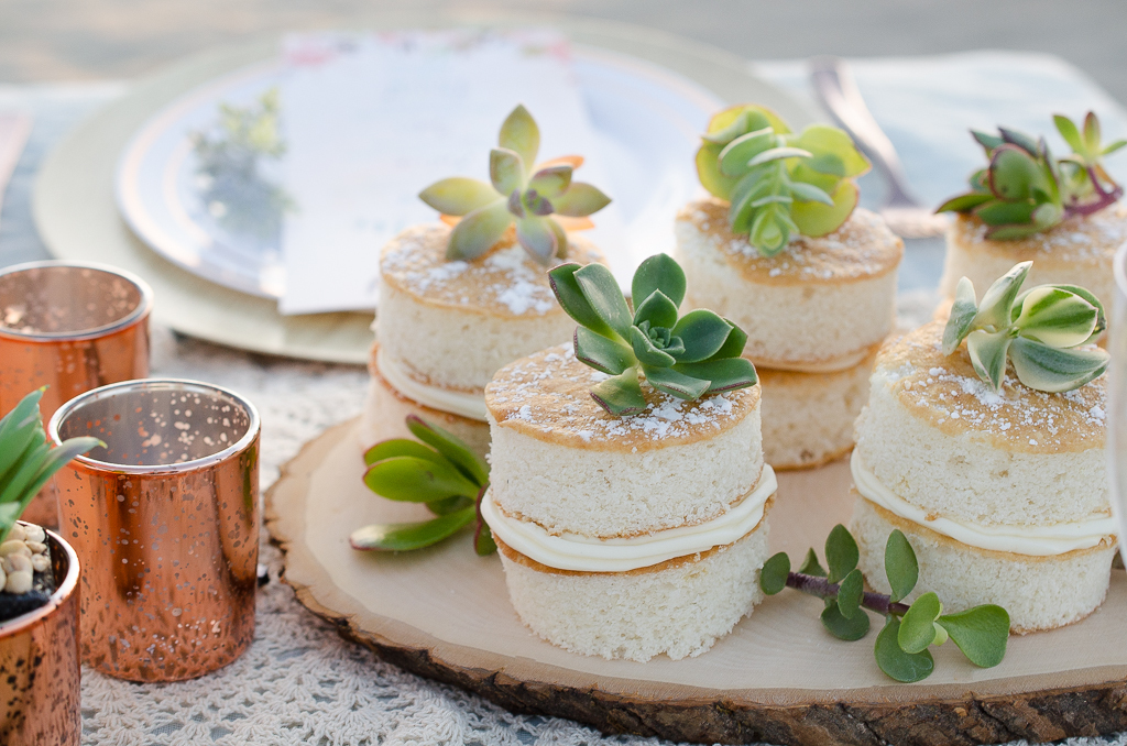 Mini Naked Cakes