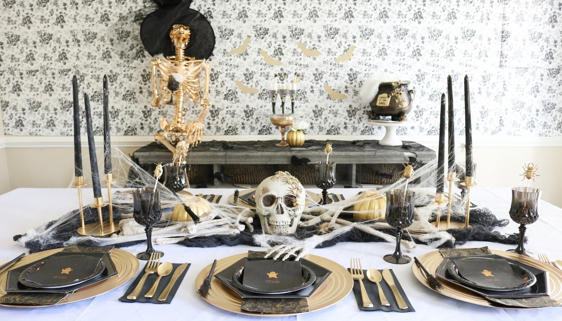 Halloween Cocktail Party | Fun365