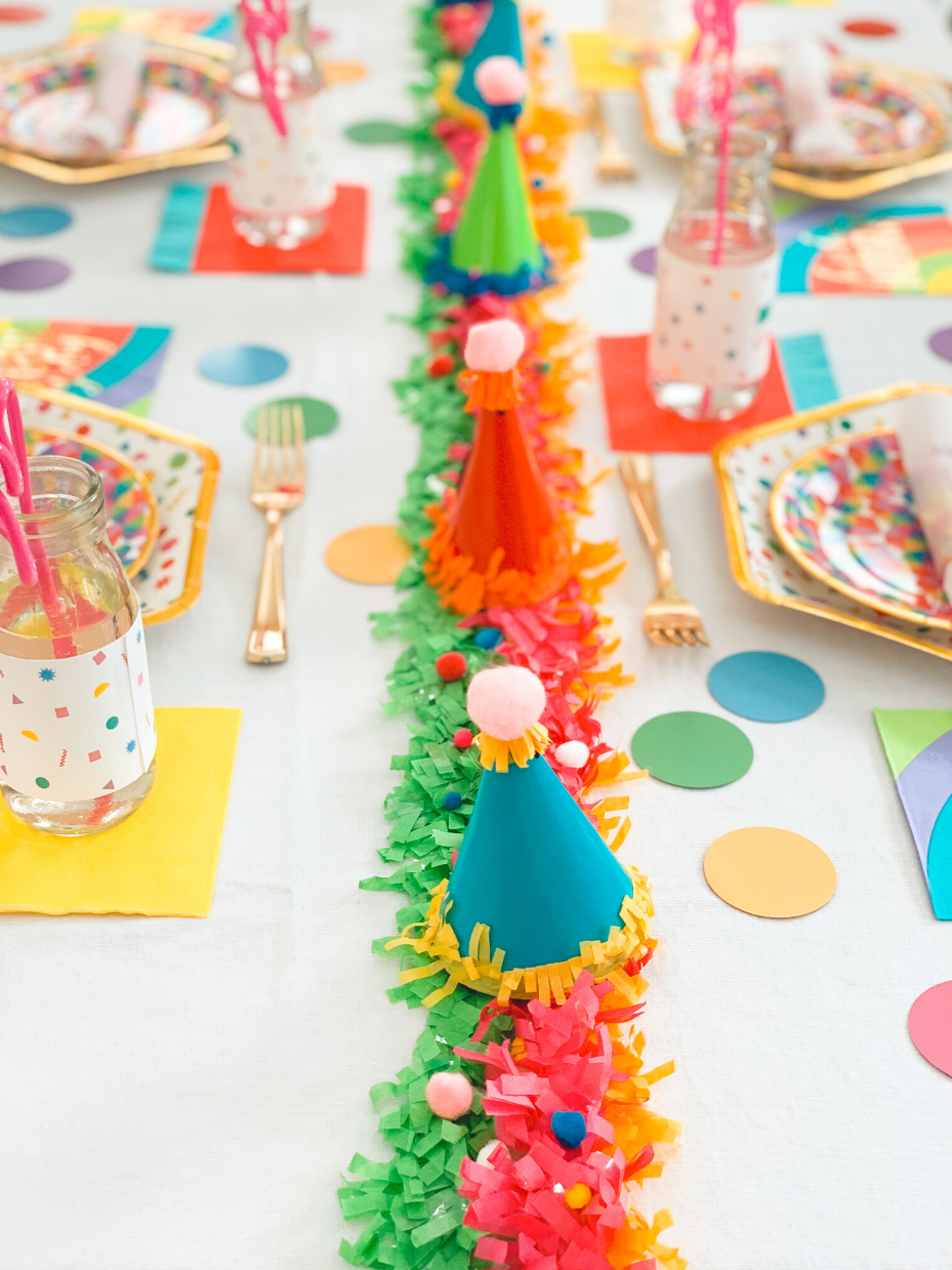 Toss the confetti, the cutest party for kiddos is here! This confetti filled fete is great for any age, and it includes free confetti printables!