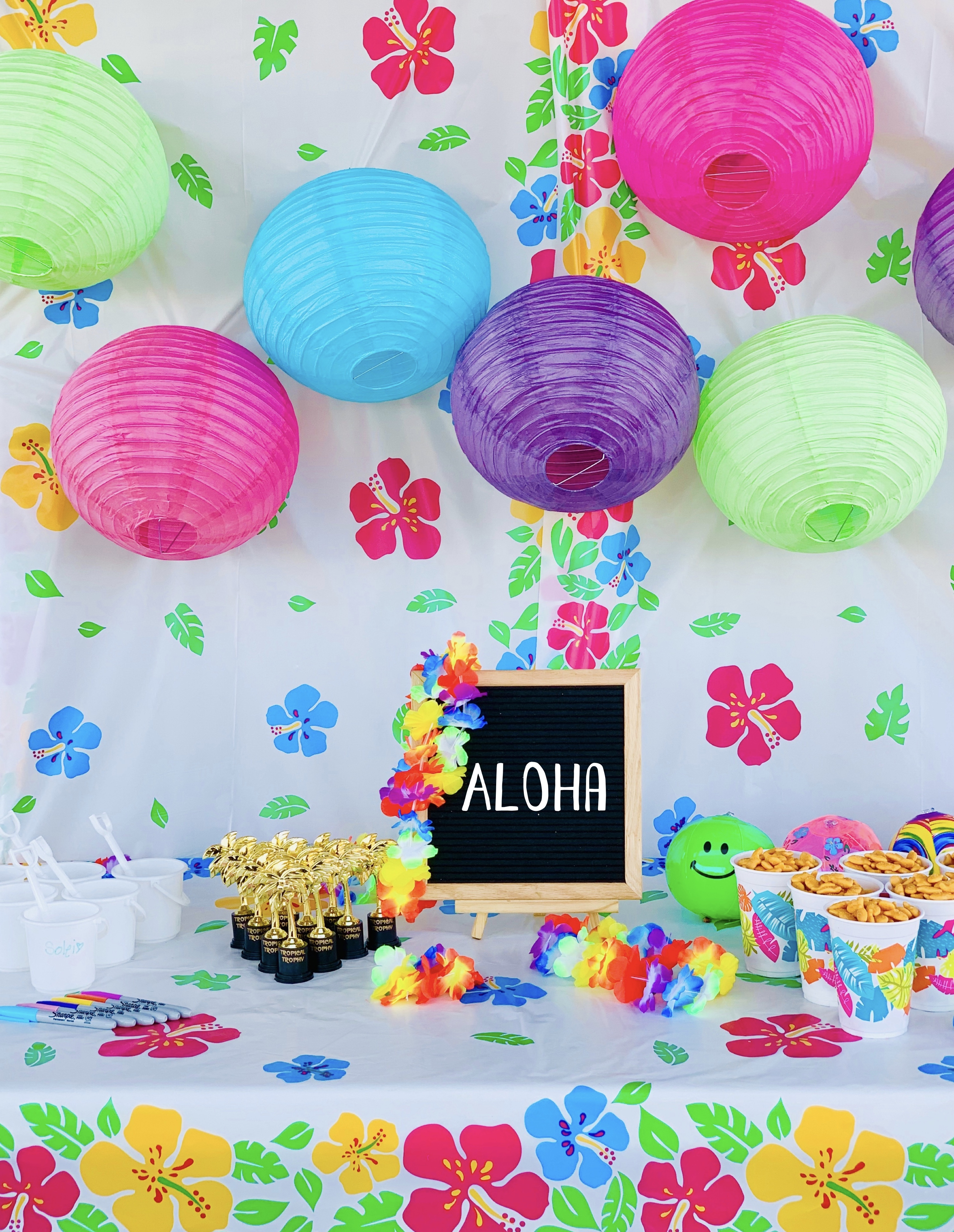 Easy Hawaiian Luau Party Ideas - Printable Crush Parties