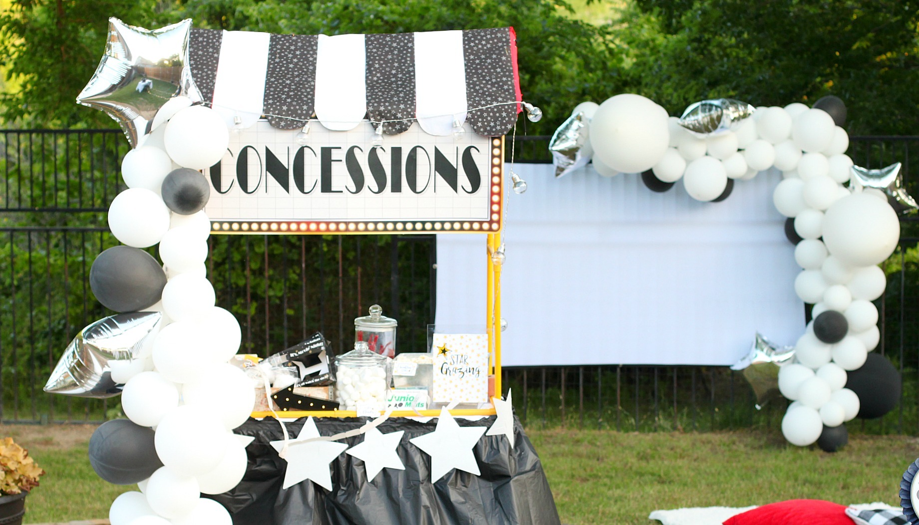 Backyard Movie Party Ideas
