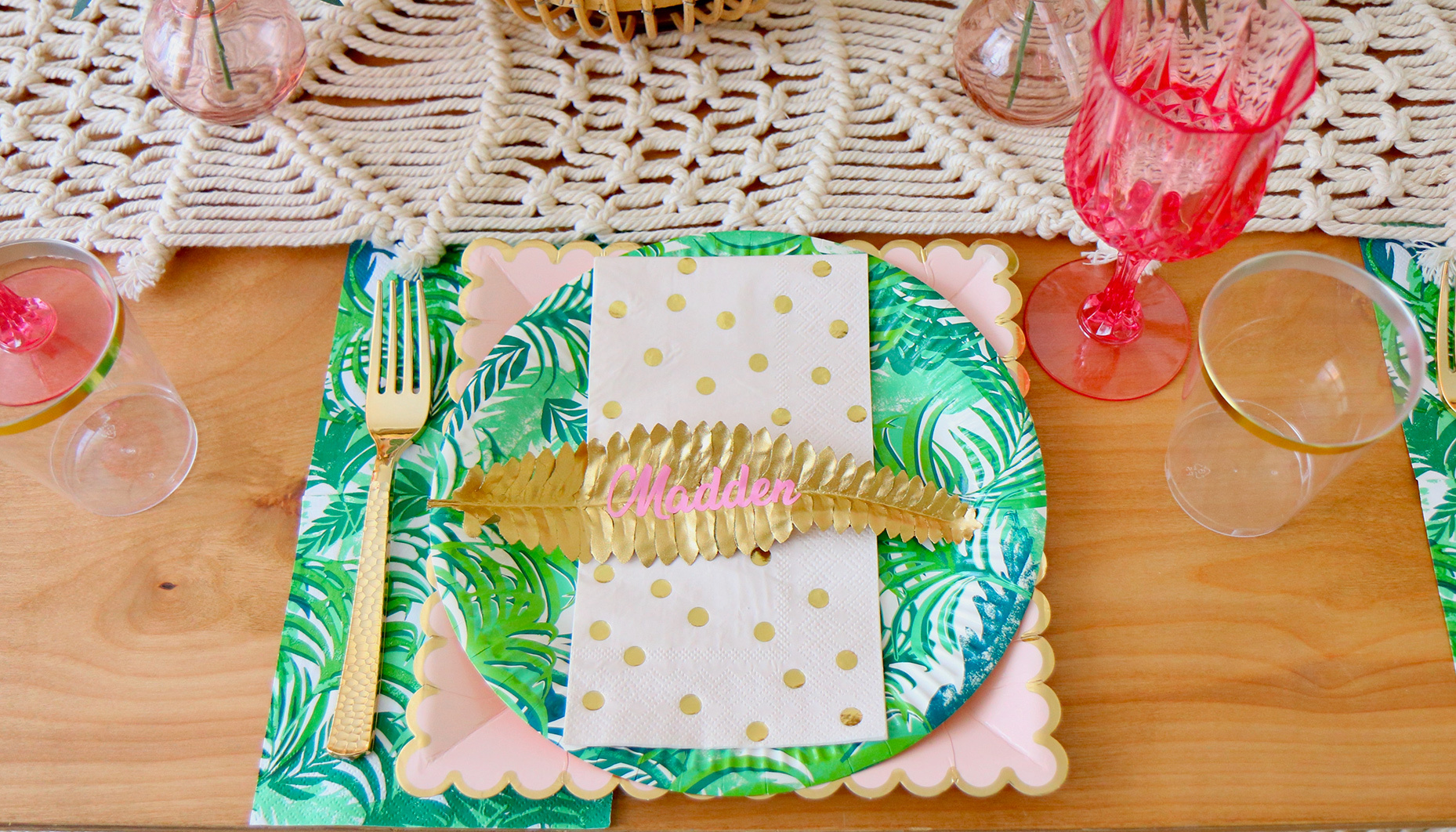 golden-girls-themed-bachelorette-party
