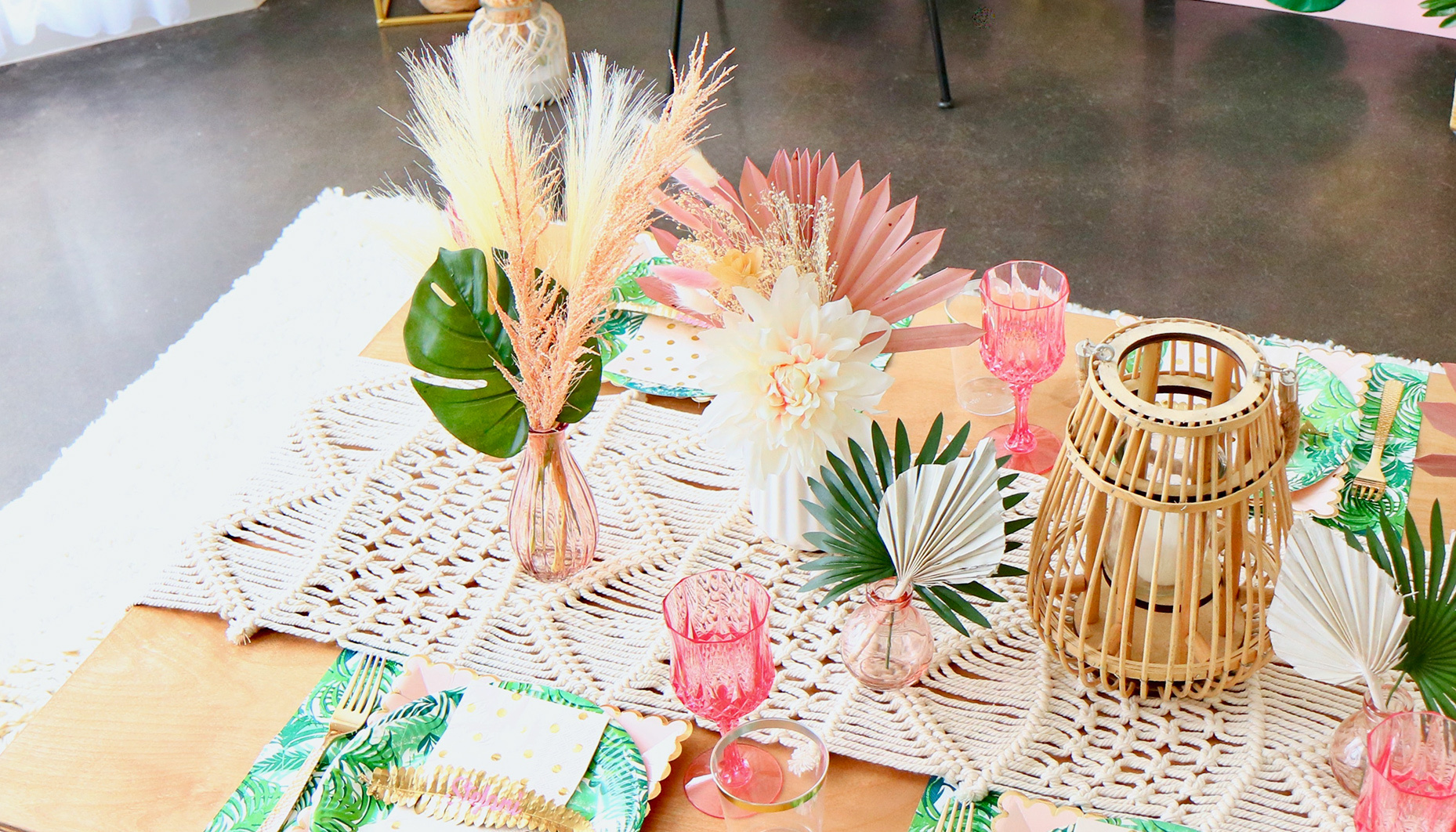 golden-girls-themed-bachelorette-party