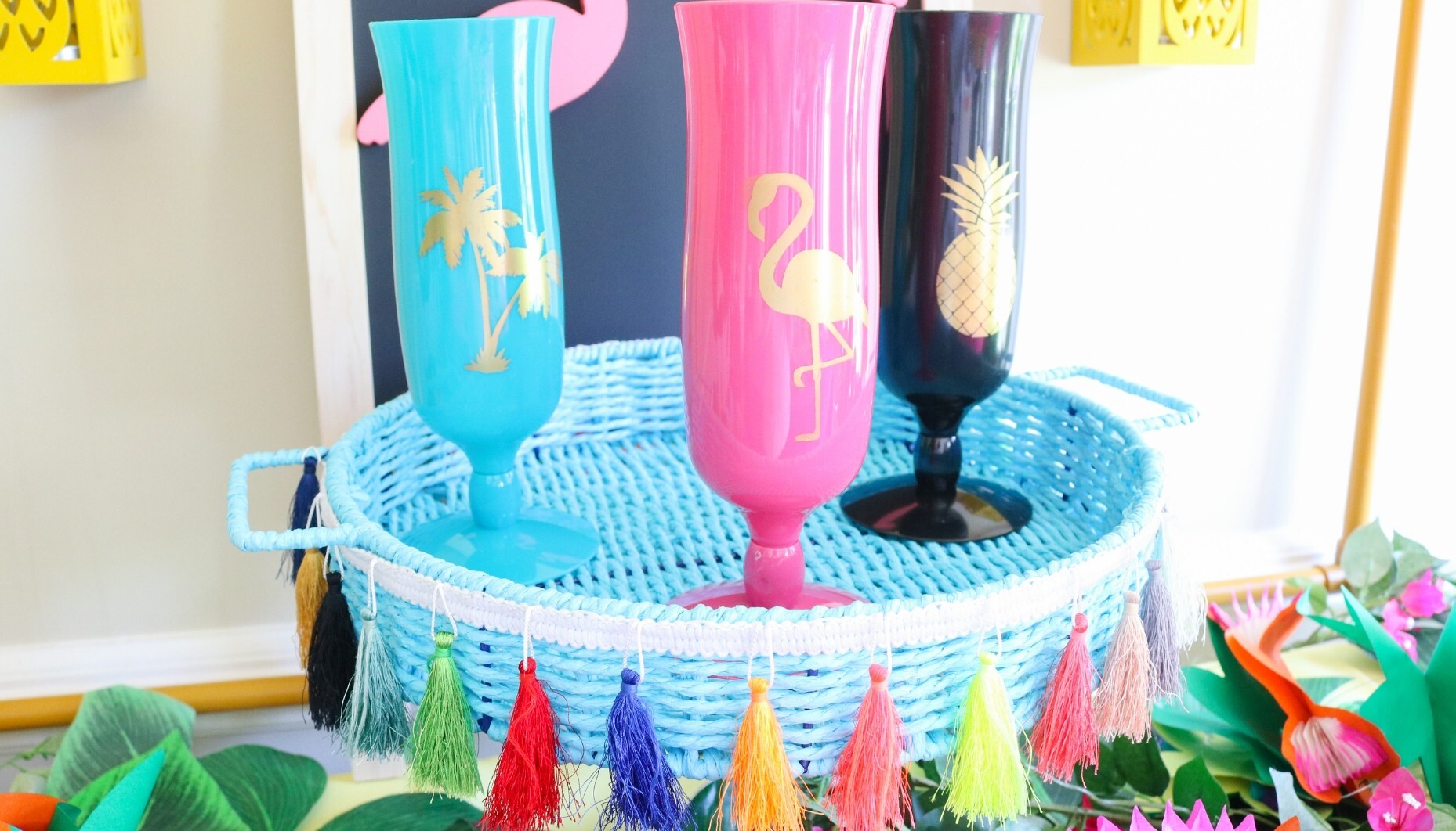 TROPICAL NIGHTS LUAU PARTY IDEAS