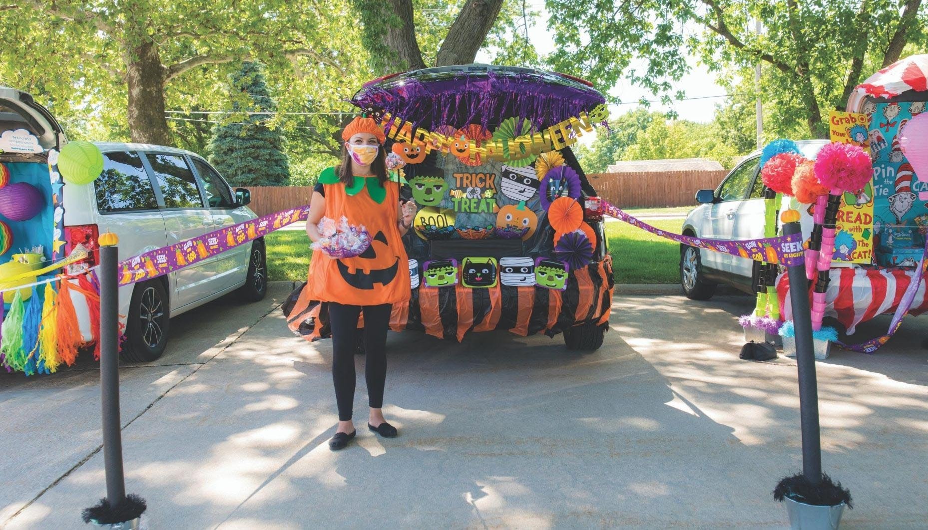 Ghoul Gang Trunk or Treat Idea