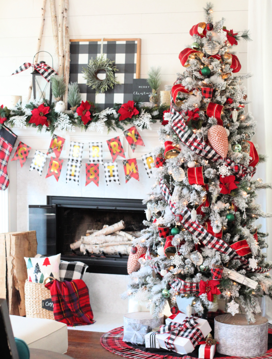 13 Amazingly Beautiful Christmas Tree Decorating Ideas — Whatever is Lovely  by Lynne G. Caine