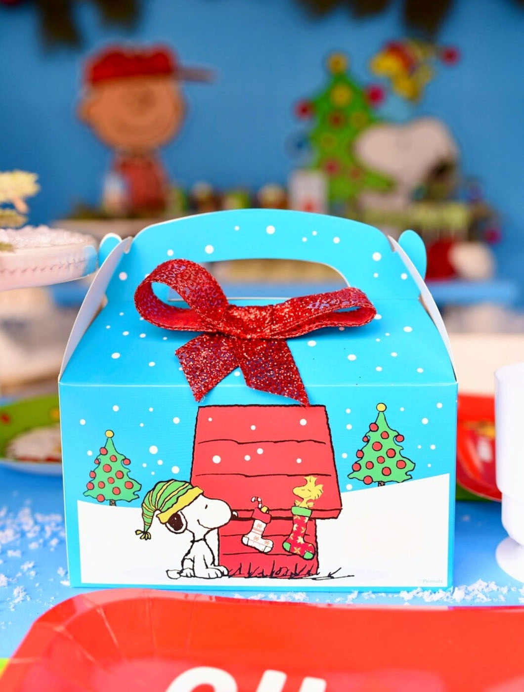 Peanuts Christmas Gift Wrapping Supplies