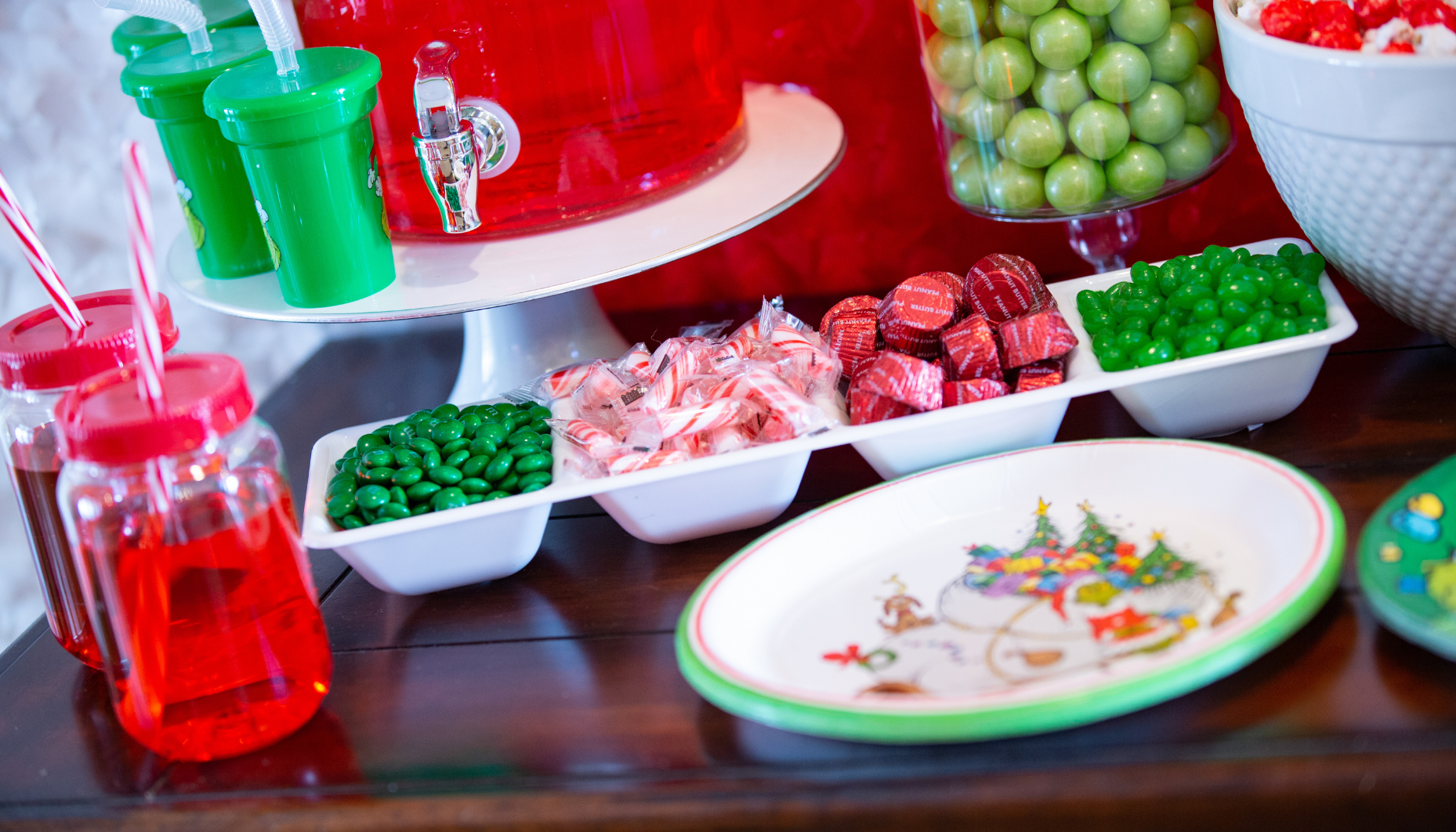 grinch-christmas-decorating-ideas-6