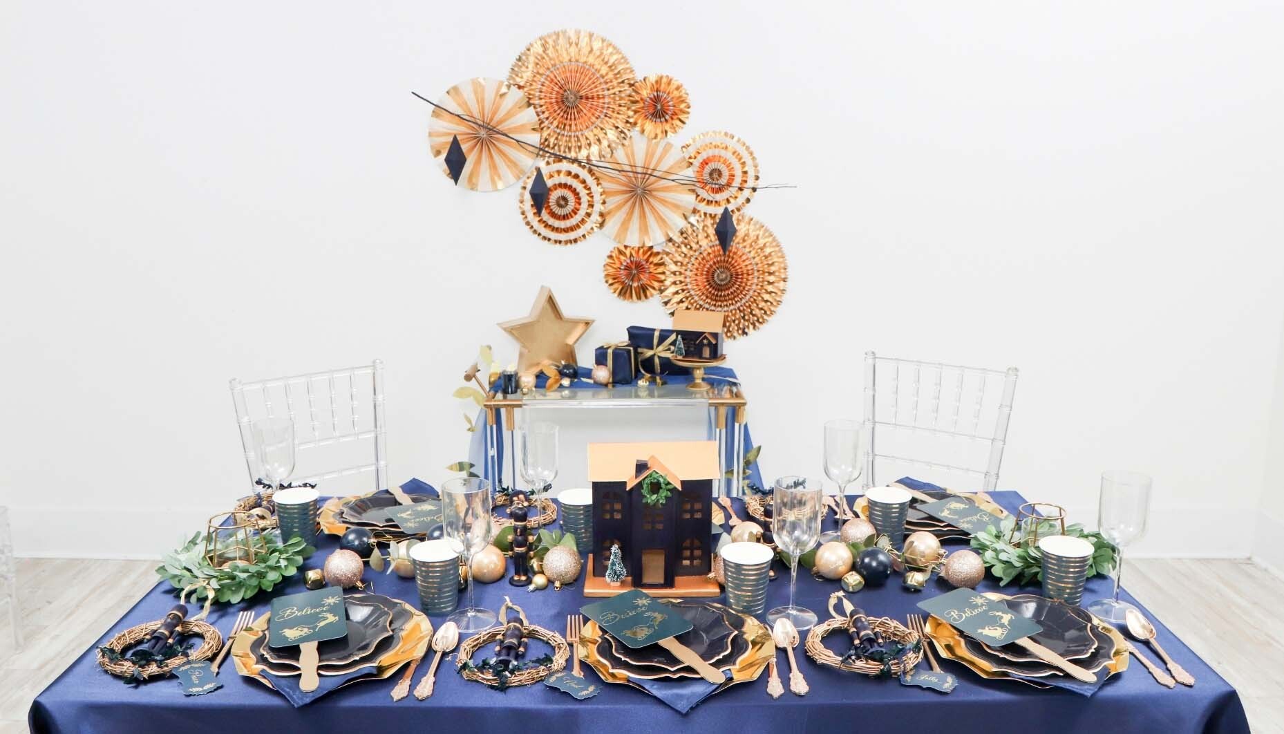 Navy-&-Gold-Holiday-Table-Content-23