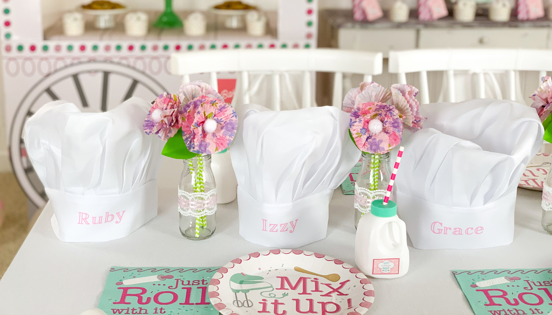 Create adorable, personalized baking hats using our free printables.