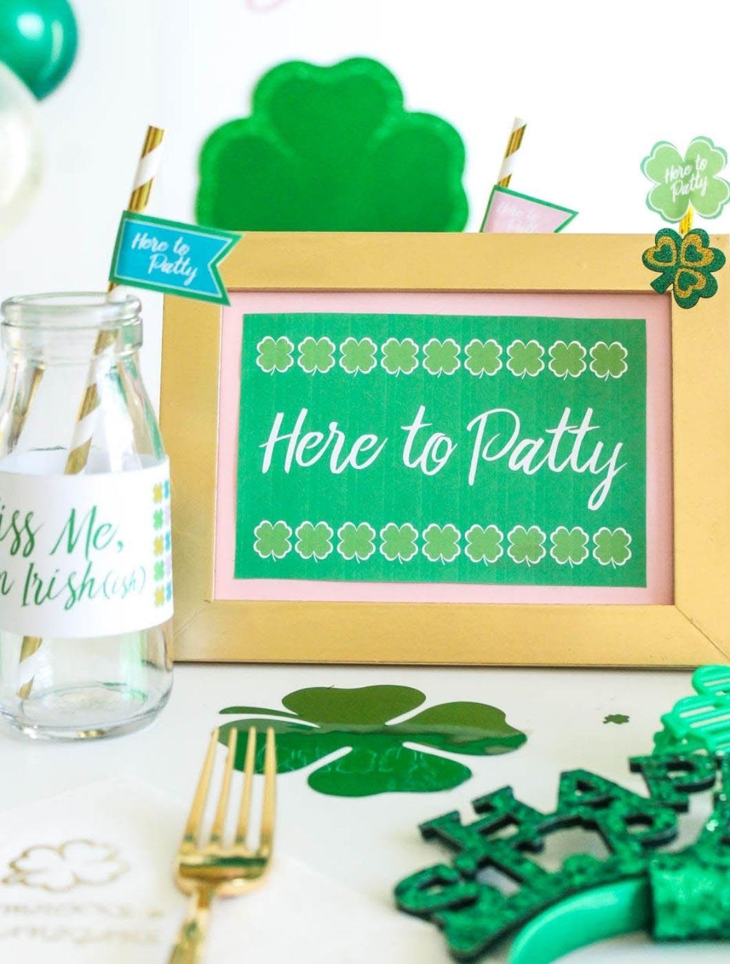 Lucky One Birthday Decorations Girl - St. Patrick's Day Birthday  Decorations, Lucky One Cake Topper, One High Chair Banner, Clover Foil  Balloons, Lucky One Birthday Backdrop for Girl 1st Birthday 