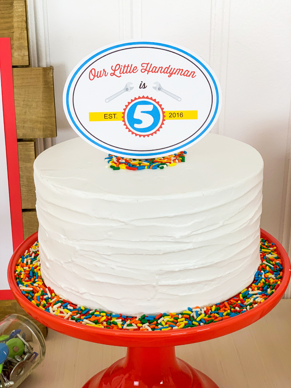 construction party birthday cake Add an adorable, personal touch to your Construction Party Cake with this free, personalized printable cake topper!