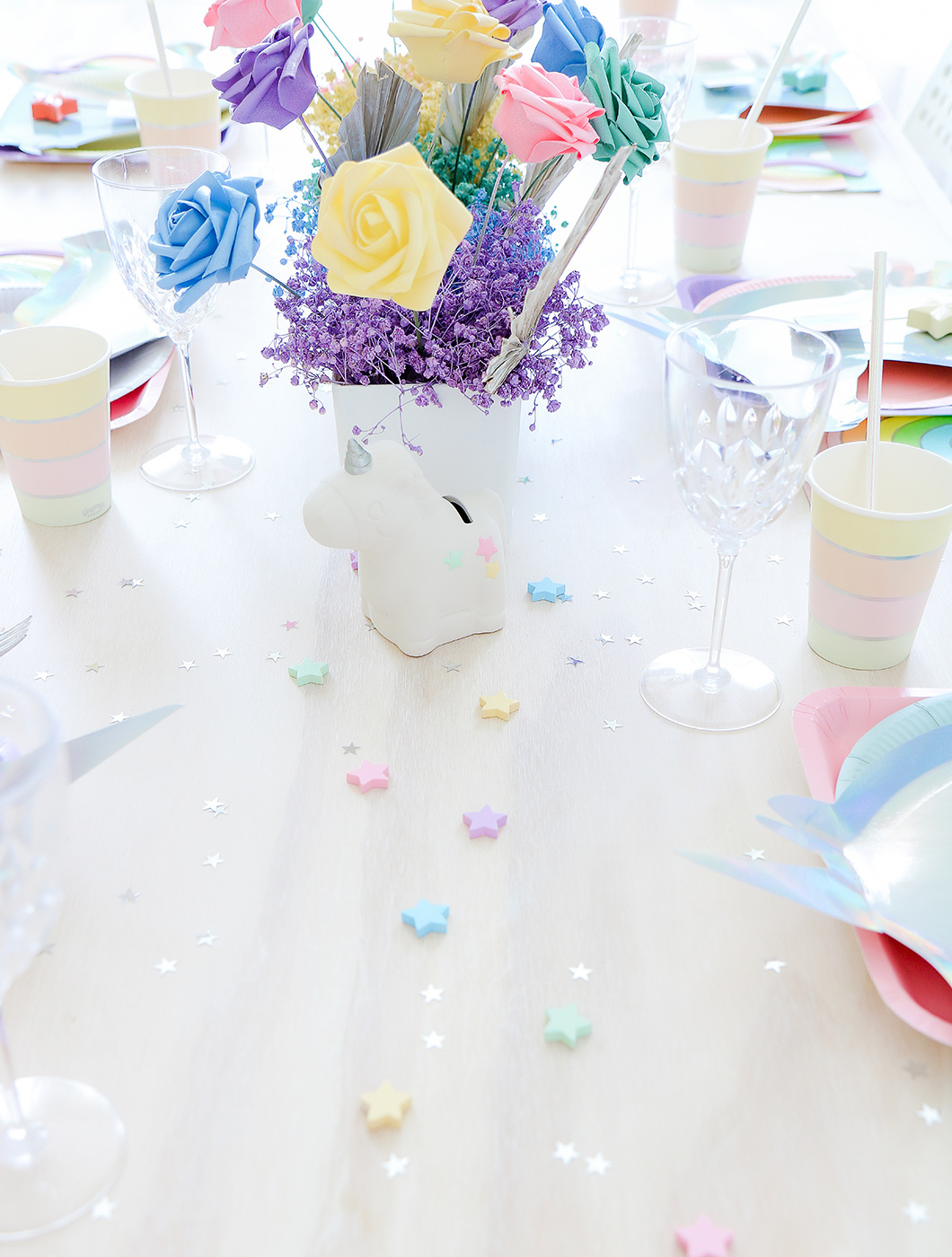 rainbow unicorn sip & see tablescape