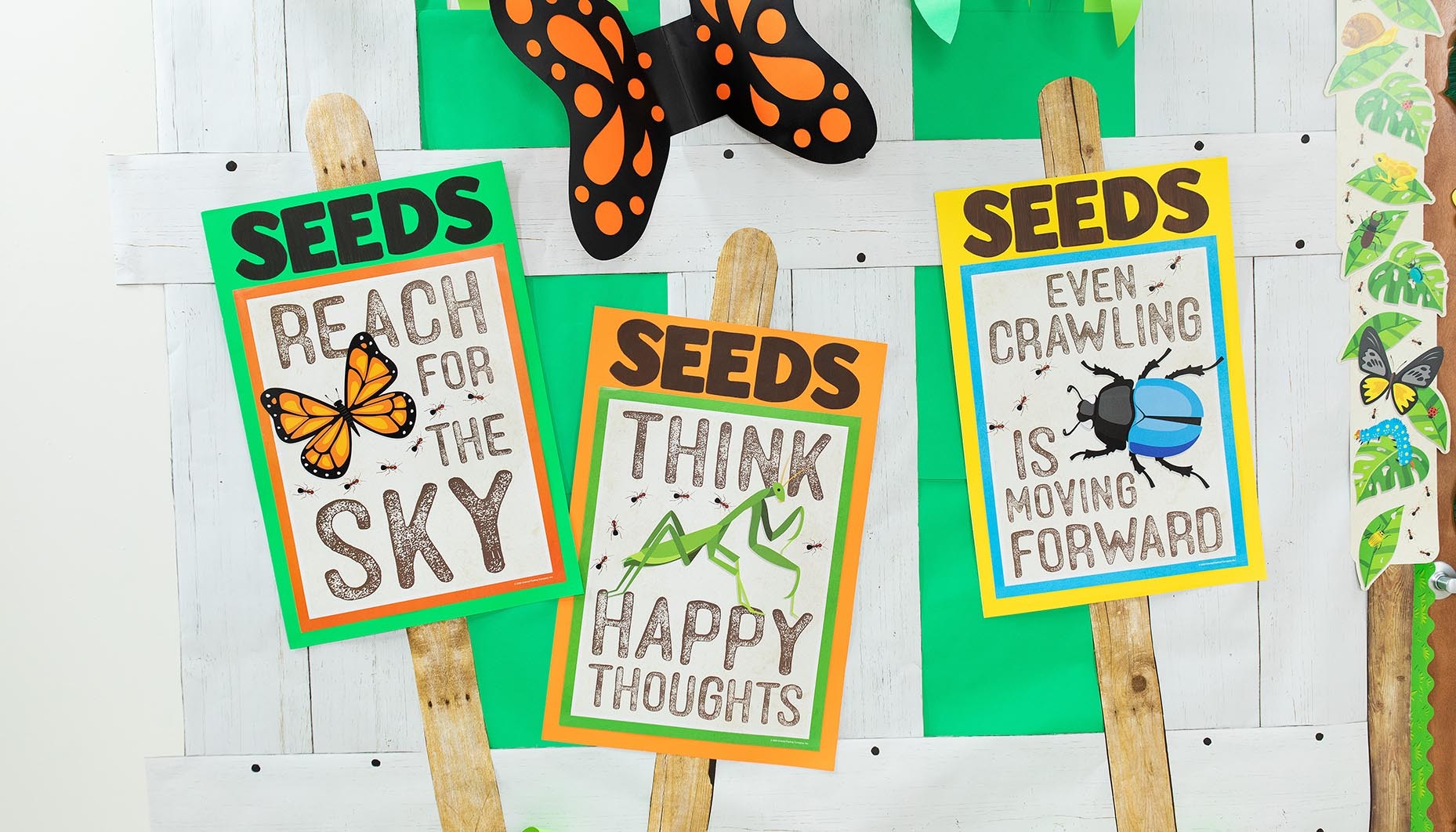 backyard-adventure-classroom-door-decor-idea-4