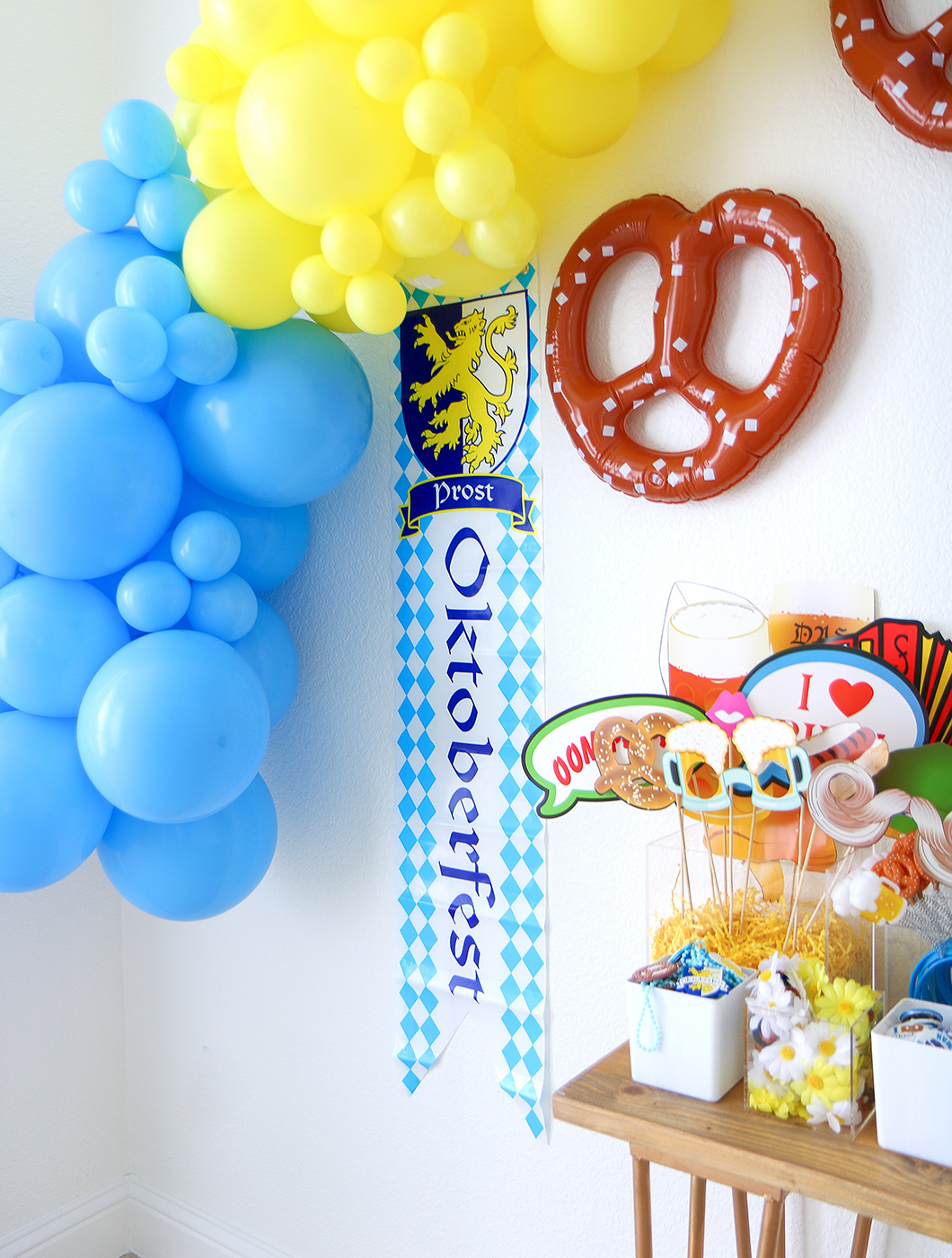 oktoberfest party oktoberfest party