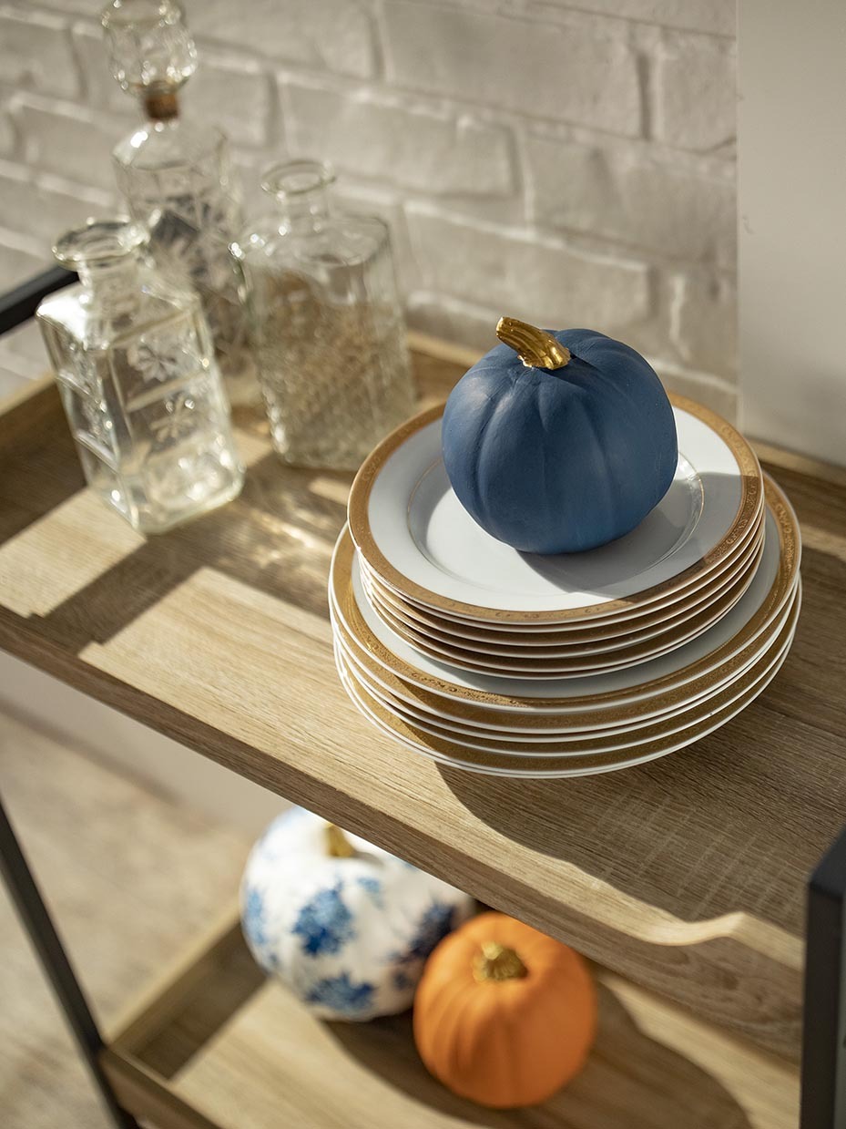 fall-chinoiserie-tablescape-idea-18