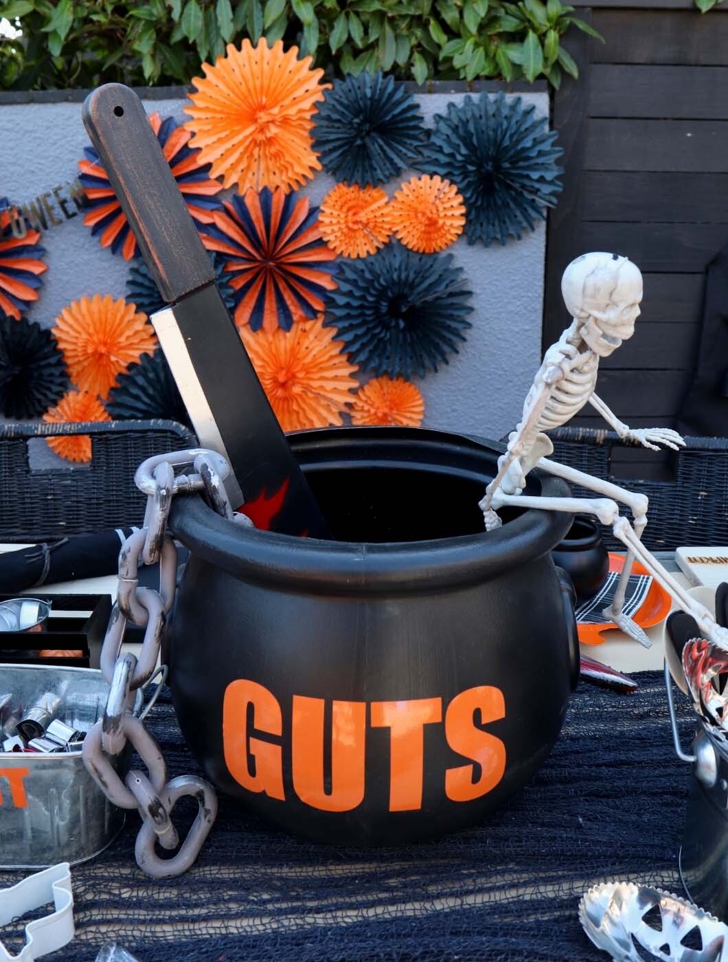 Pumpkin-Carving-Party-Content-Vertical-10