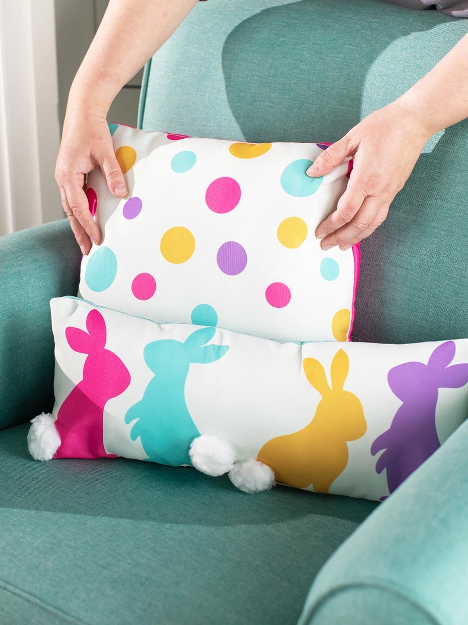 bright-easter-tablescape-idea-17
