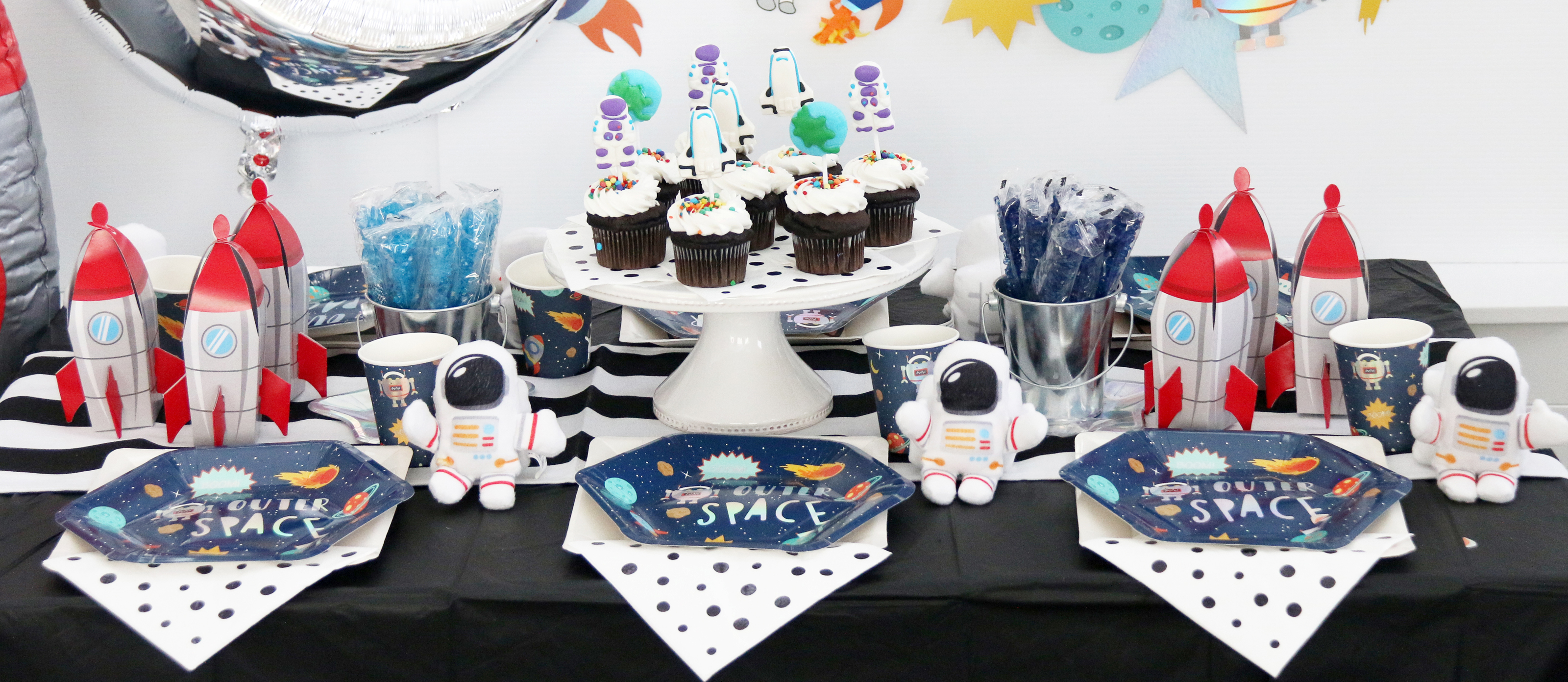 Space Birthday Party Decorations, Kids Birthday Space Theme Party, Birthday  Party Supplies, Space Birthday Decorations, Astronaut Party 