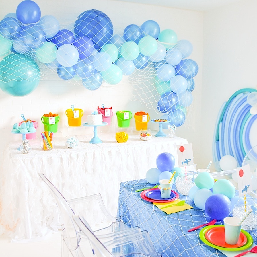 12 Red White and Blue Decoration Ideas - Princess Pinky Girl