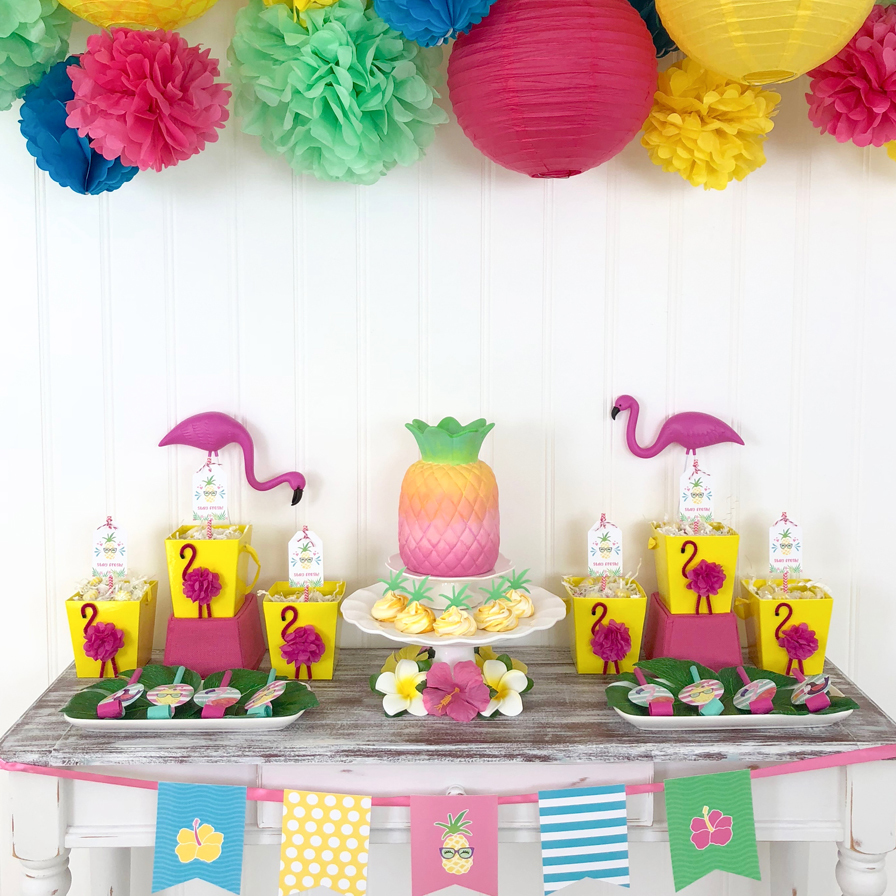 Tropical Pineapple & Flamingo Party | Fun365