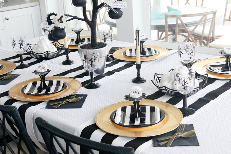 Halloween Night Family Dinner Party | Fun365