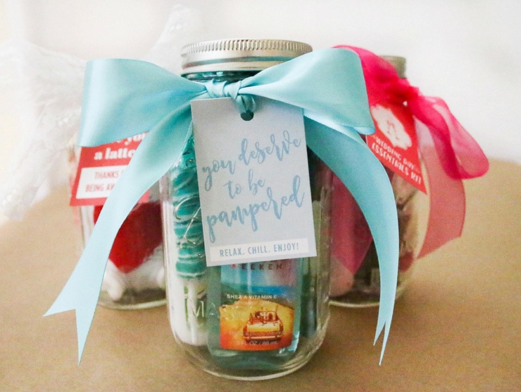 5 Secrets to Giving Mason Jar Mug Wedding Favors